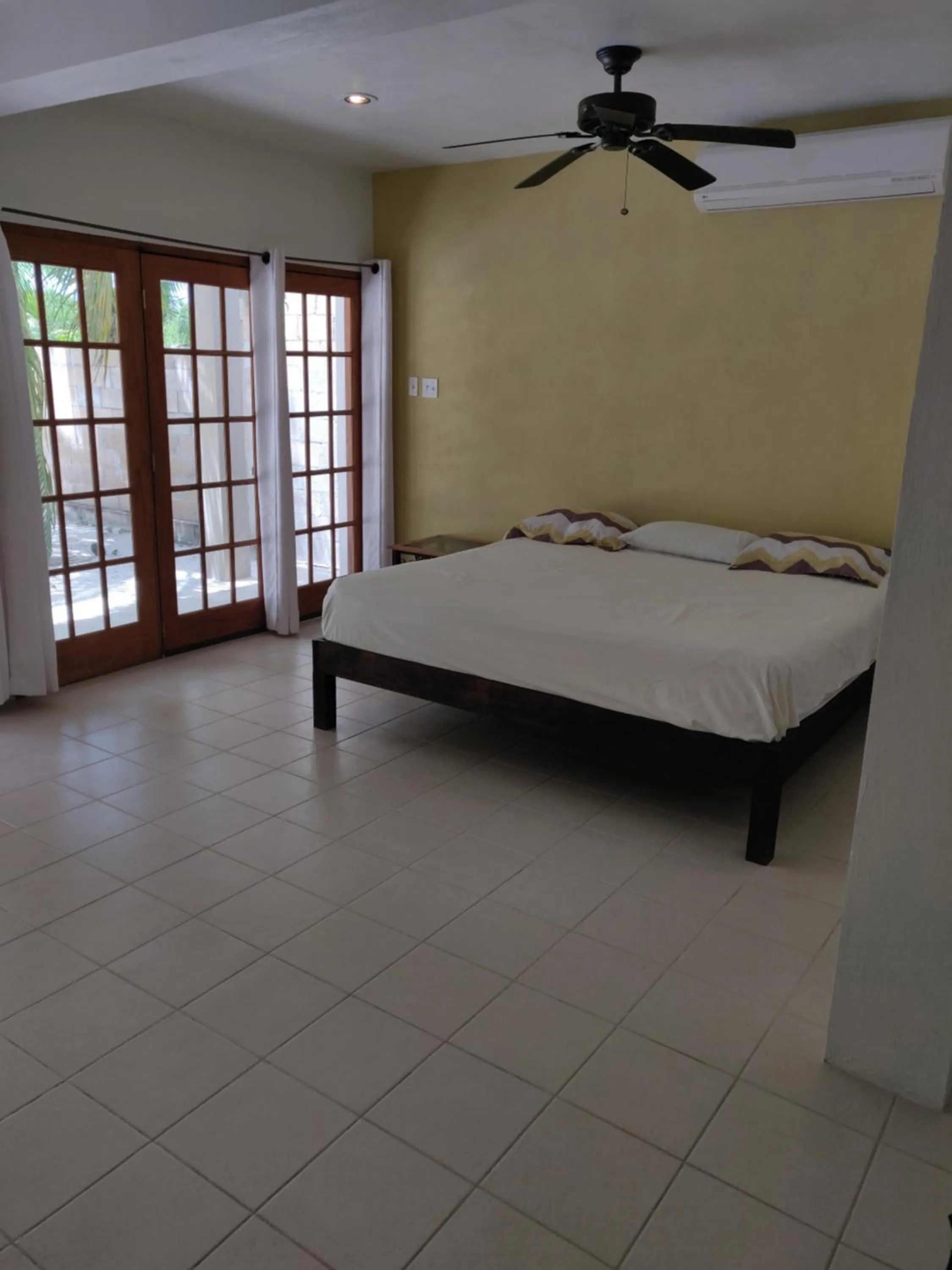 Bed in Villas Del Mar