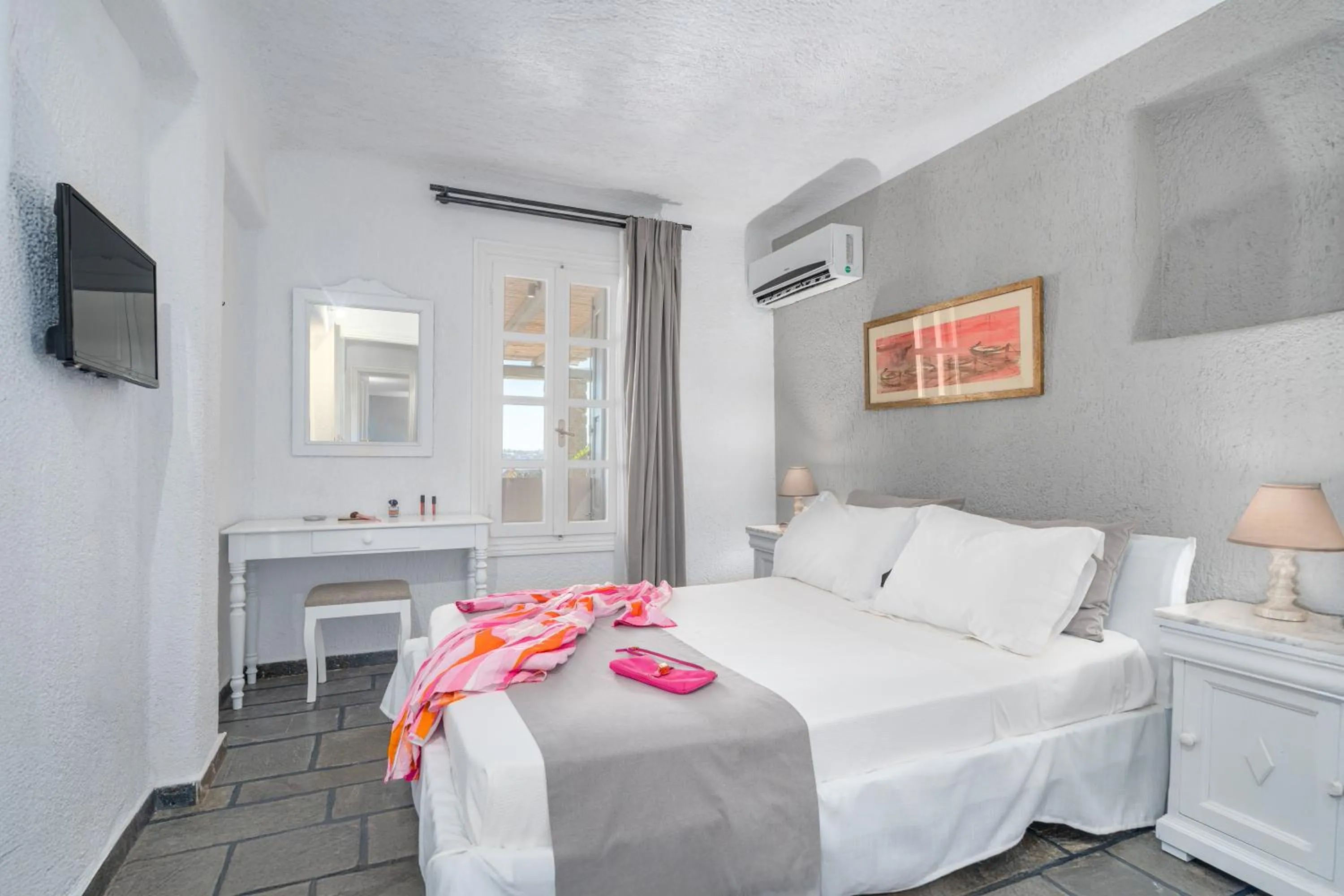 Bed in Thalasses Villas