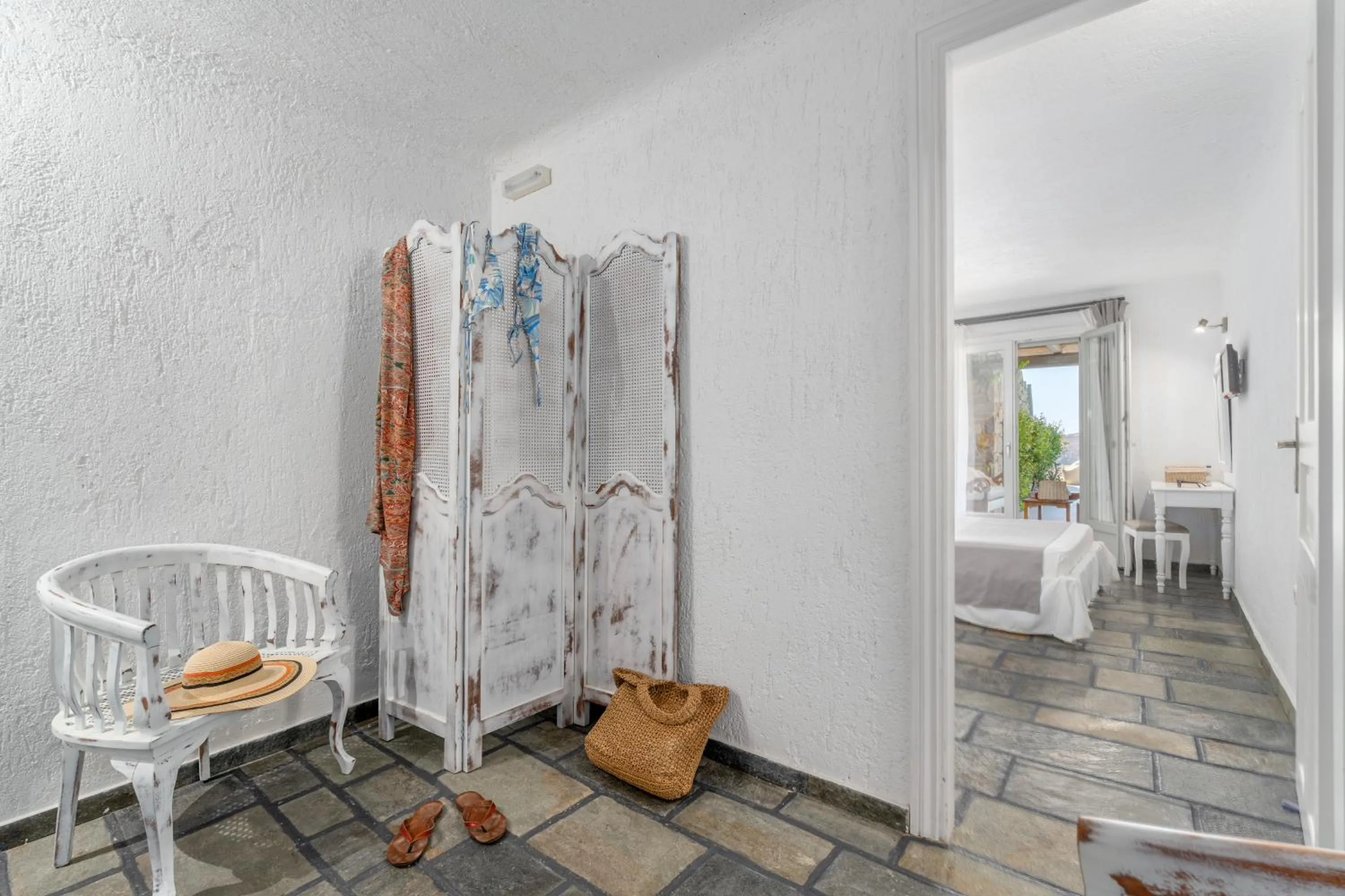 Bed in Thalasses Villas