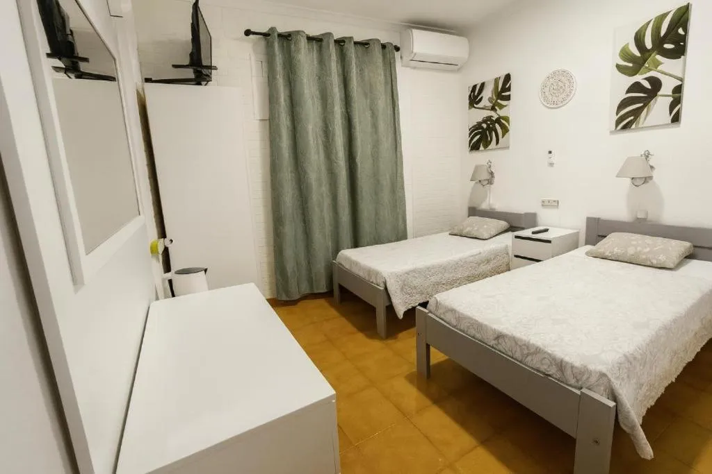 Bed in ALOJAMENTO ELVAS LUSO ESPANHOLA