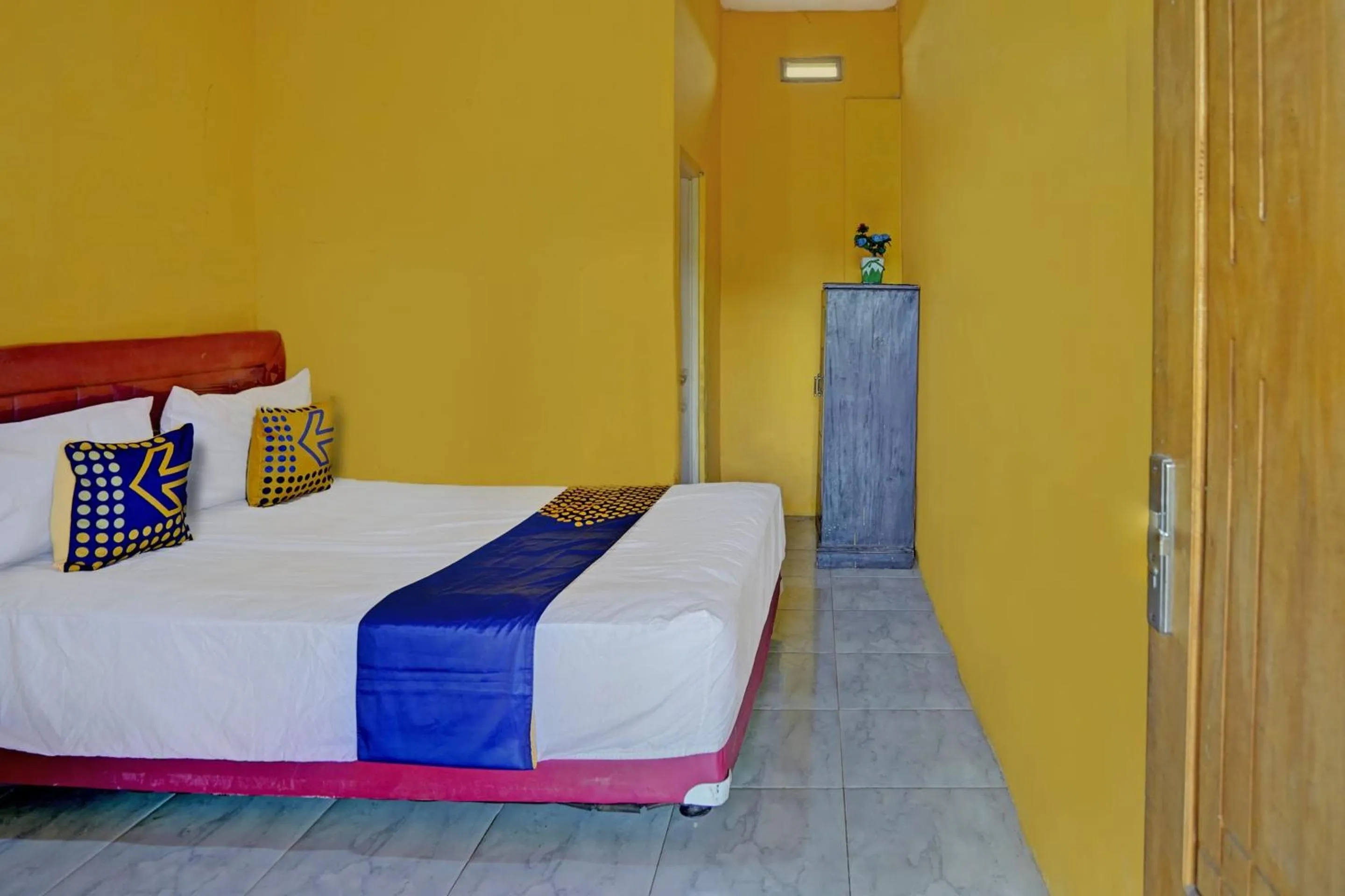 Bedroom, Bed in Hotel O Anisah Adil Homestay SyariahNearsmart Kampung Desa Pakistaji
