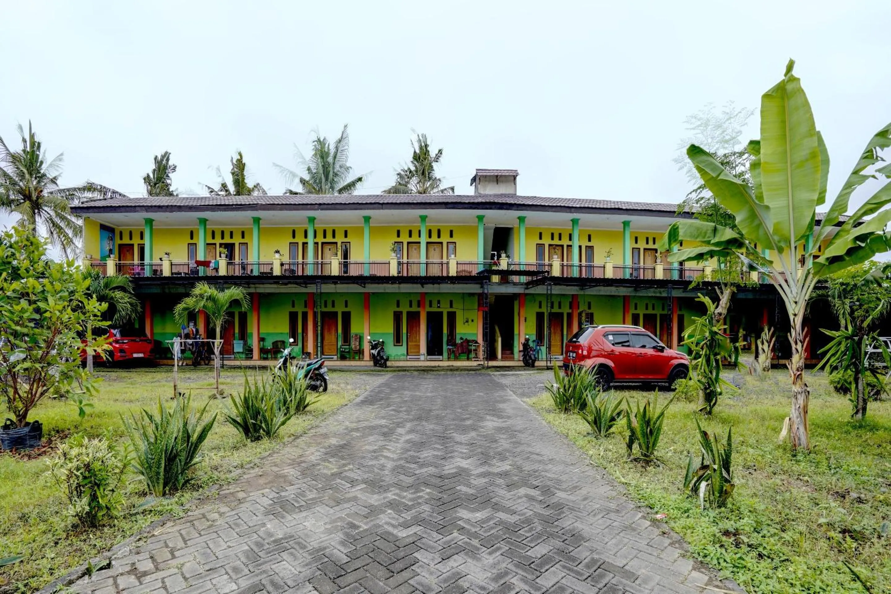 Hotel O Anisah Adil Homestay SyariahNearsmart Kampung Desa Pakistaji