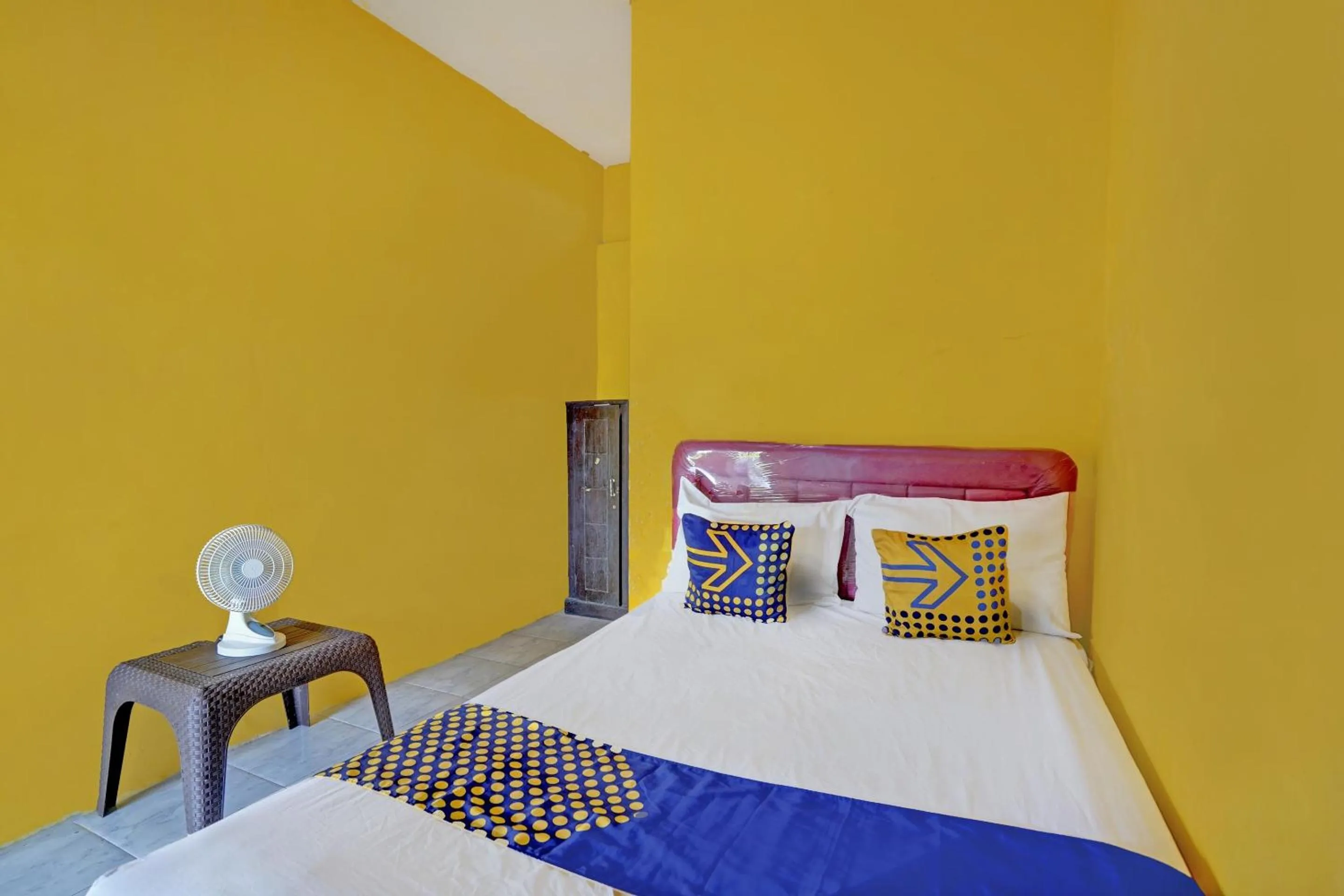 Bedroom, Bed in Hotel O Anisah Adil Homestay SyariahNearsmart Kampung Desa Pakistaji