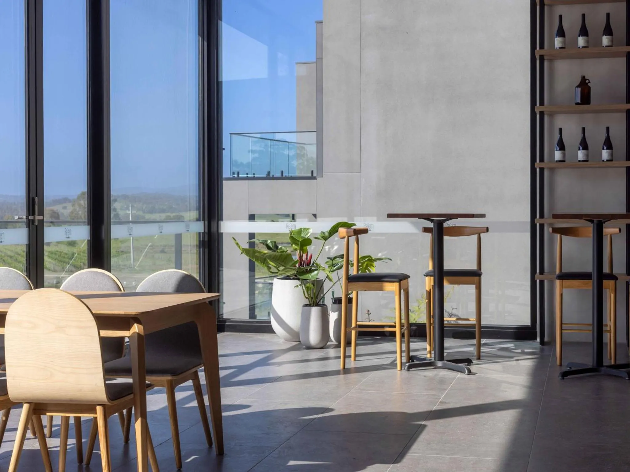 Lounge or bar in Re’em Yarra Valley