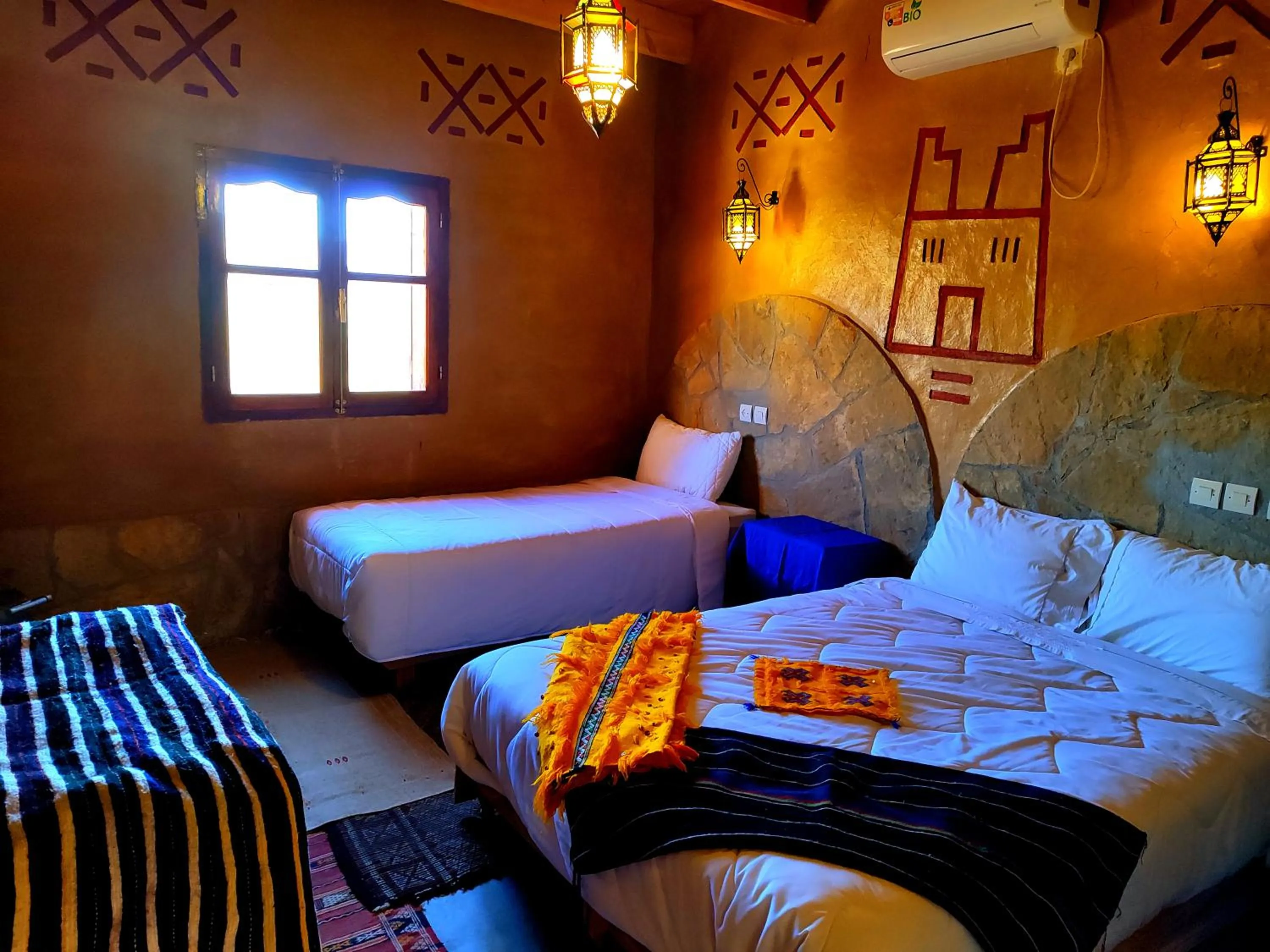 Bed in Auberge restaurant Afoud