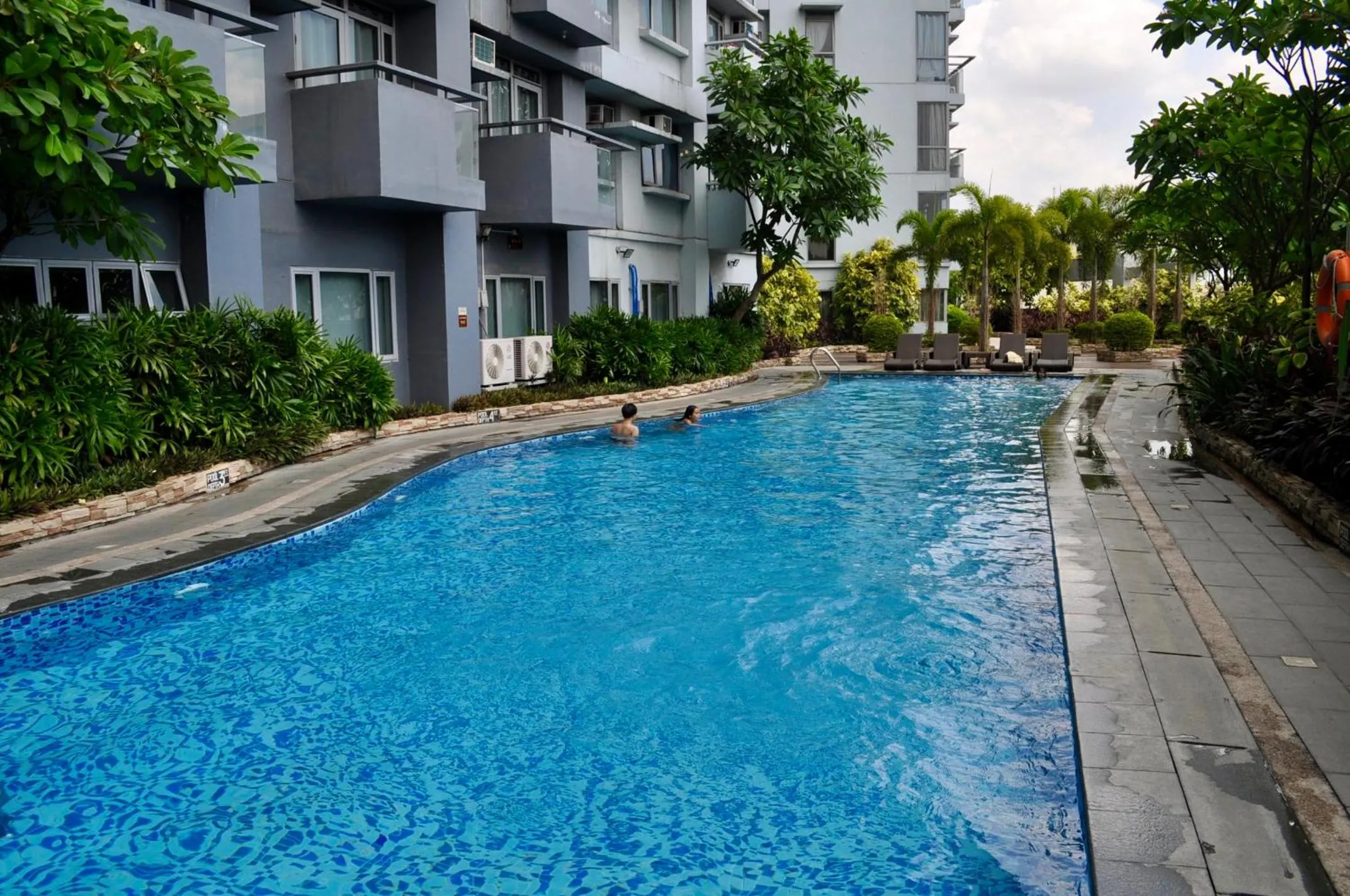 Swimming pool in Casa De Camelina