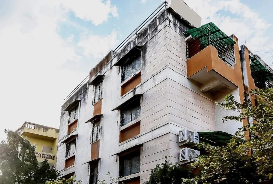 Facade/entrance in Hotel O Eon Studio Apartments