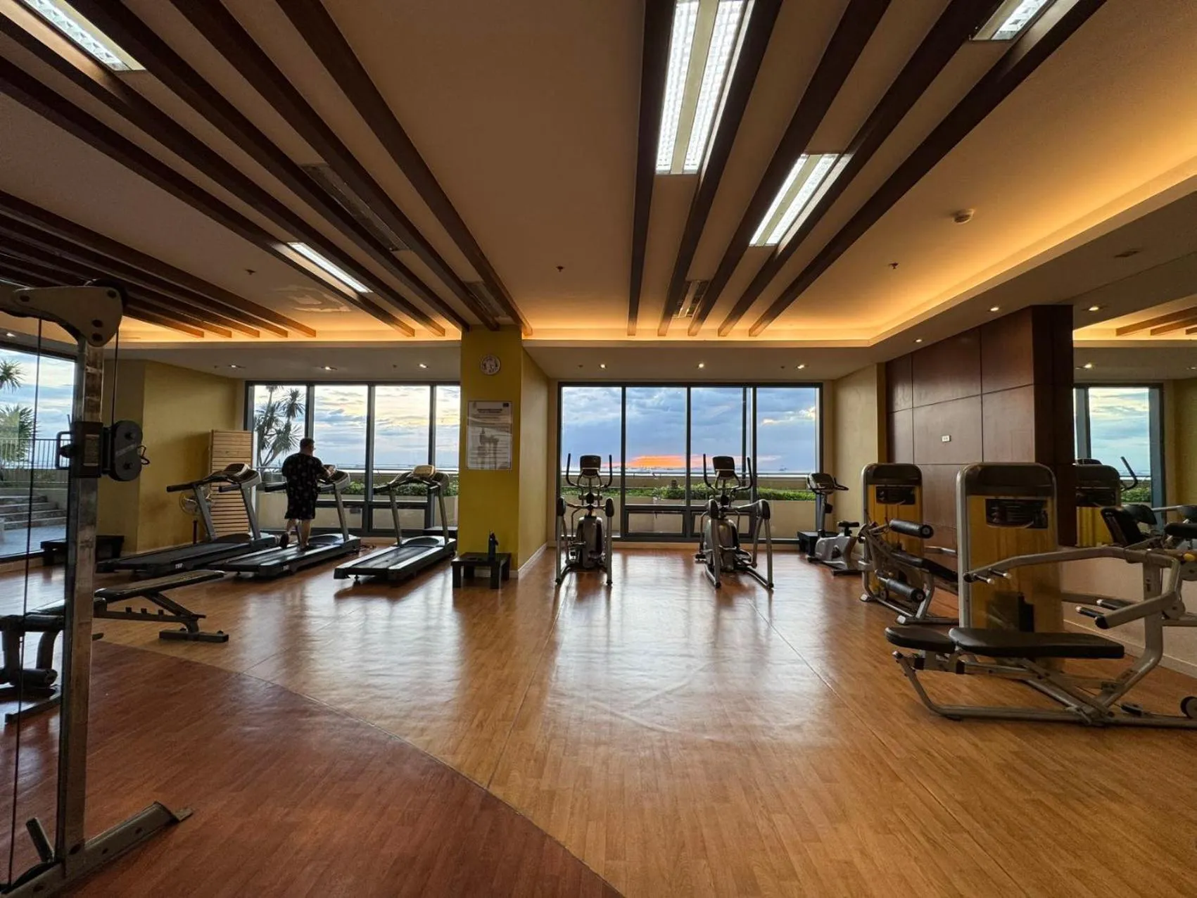 Grand Riviera Suites