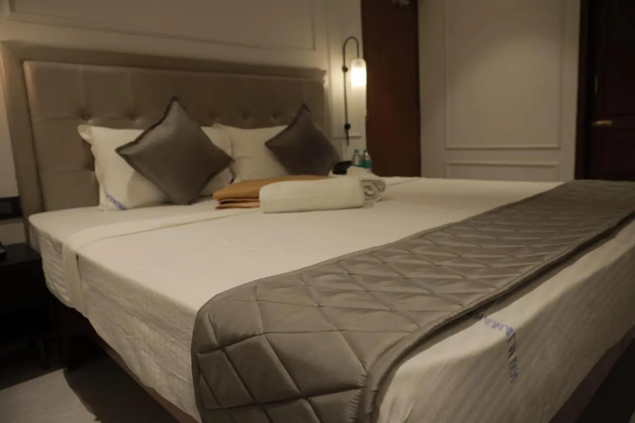 Bed in ARUNACHALA INN