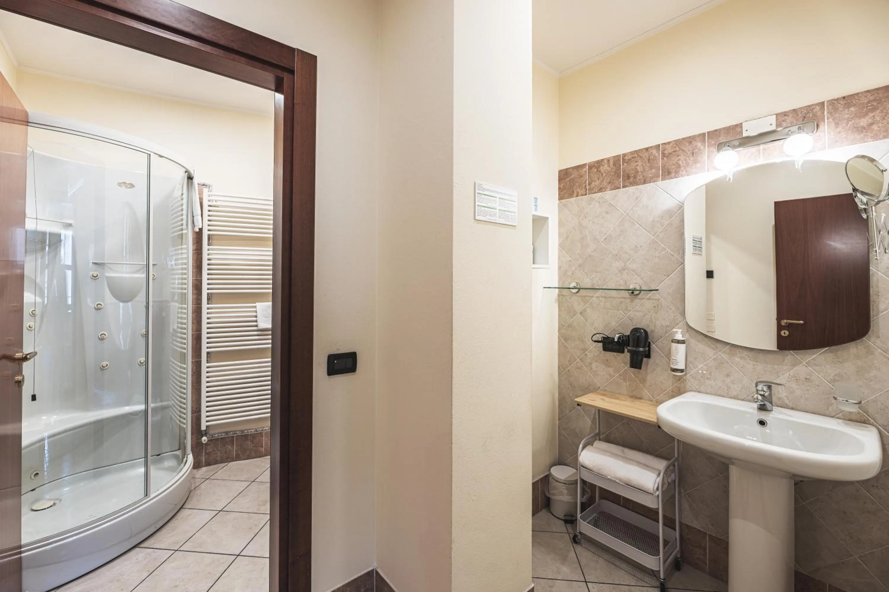 Bathroom in THE DOME - Panoramic Rooms