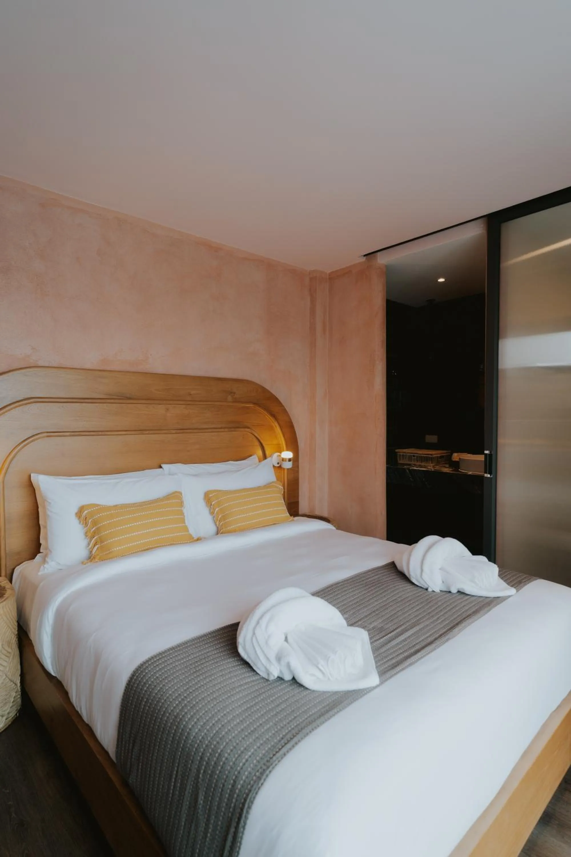 Bedroom, Bed in Hotel Clay Chiang Mai