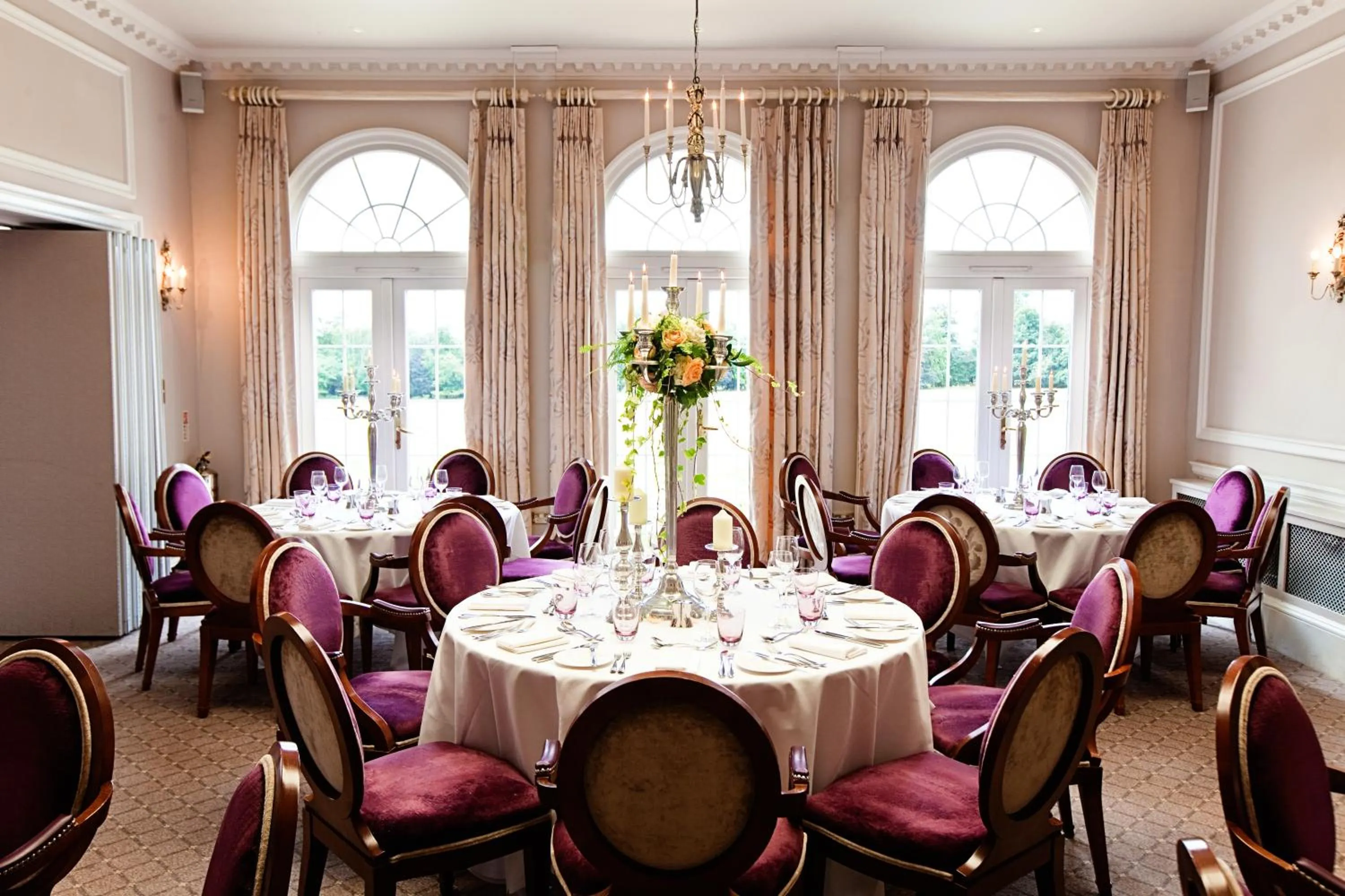 Restaurant/places to eat in Brockencote Hall