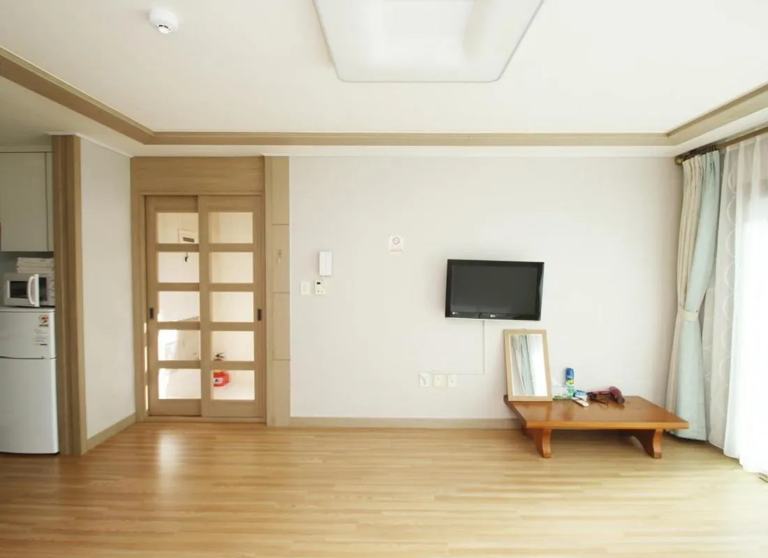 Jeju Soranghozen Pension