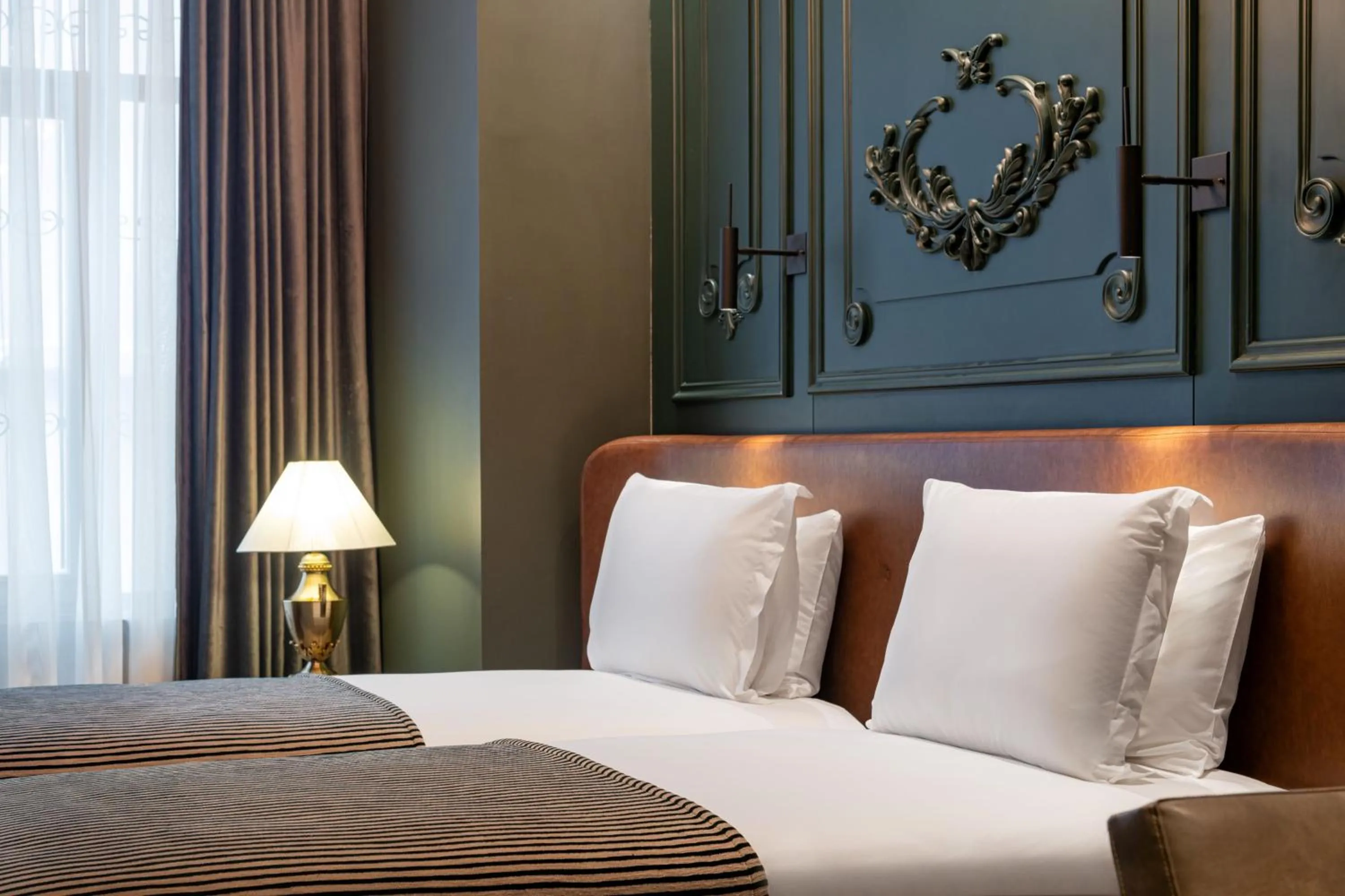 Bedroom, Bed in Orient Occident Hotel Istanbul, Autograph Collection