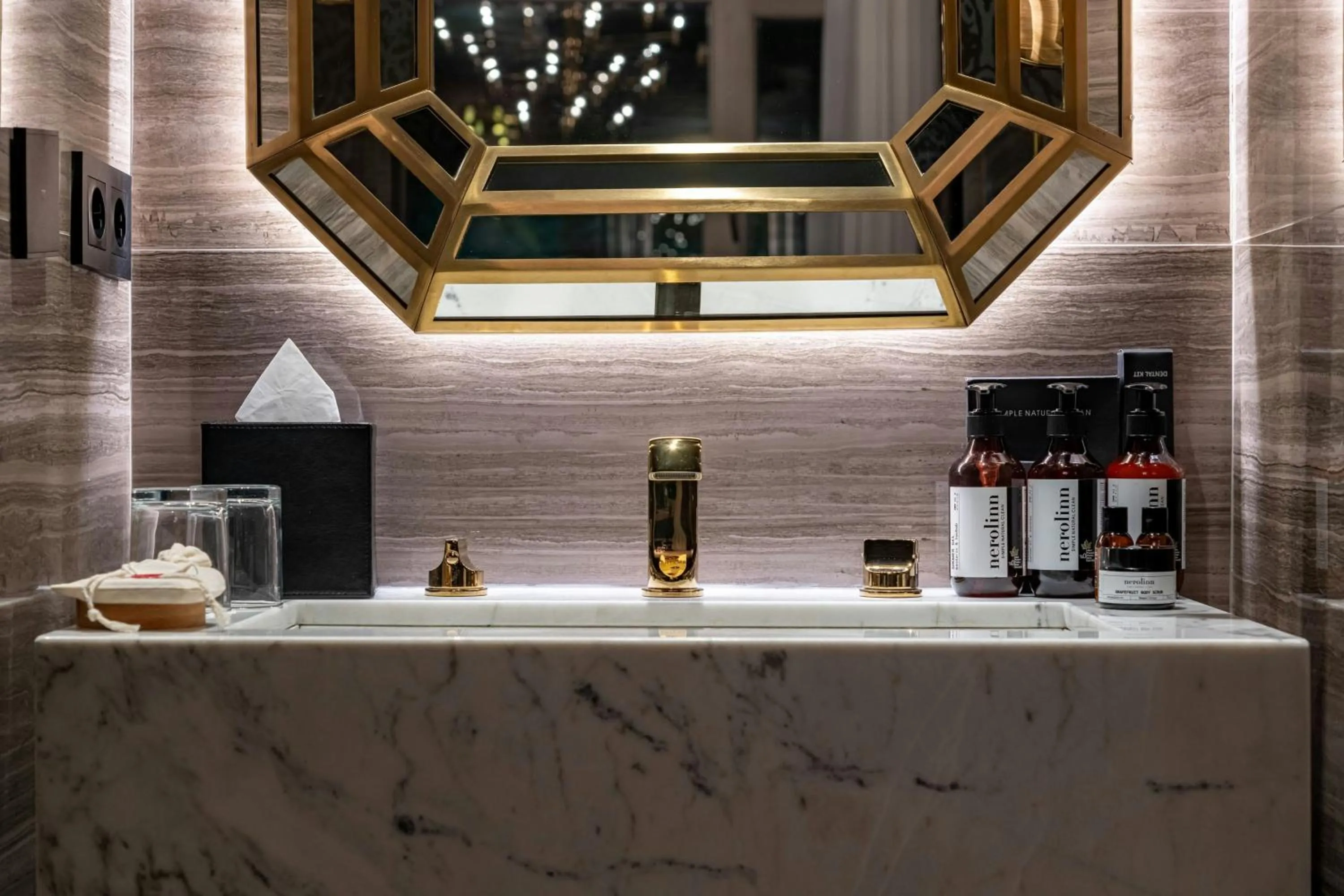 Photo of the whole room in Orient Occident Hotel Istanbul, Autograph Collection