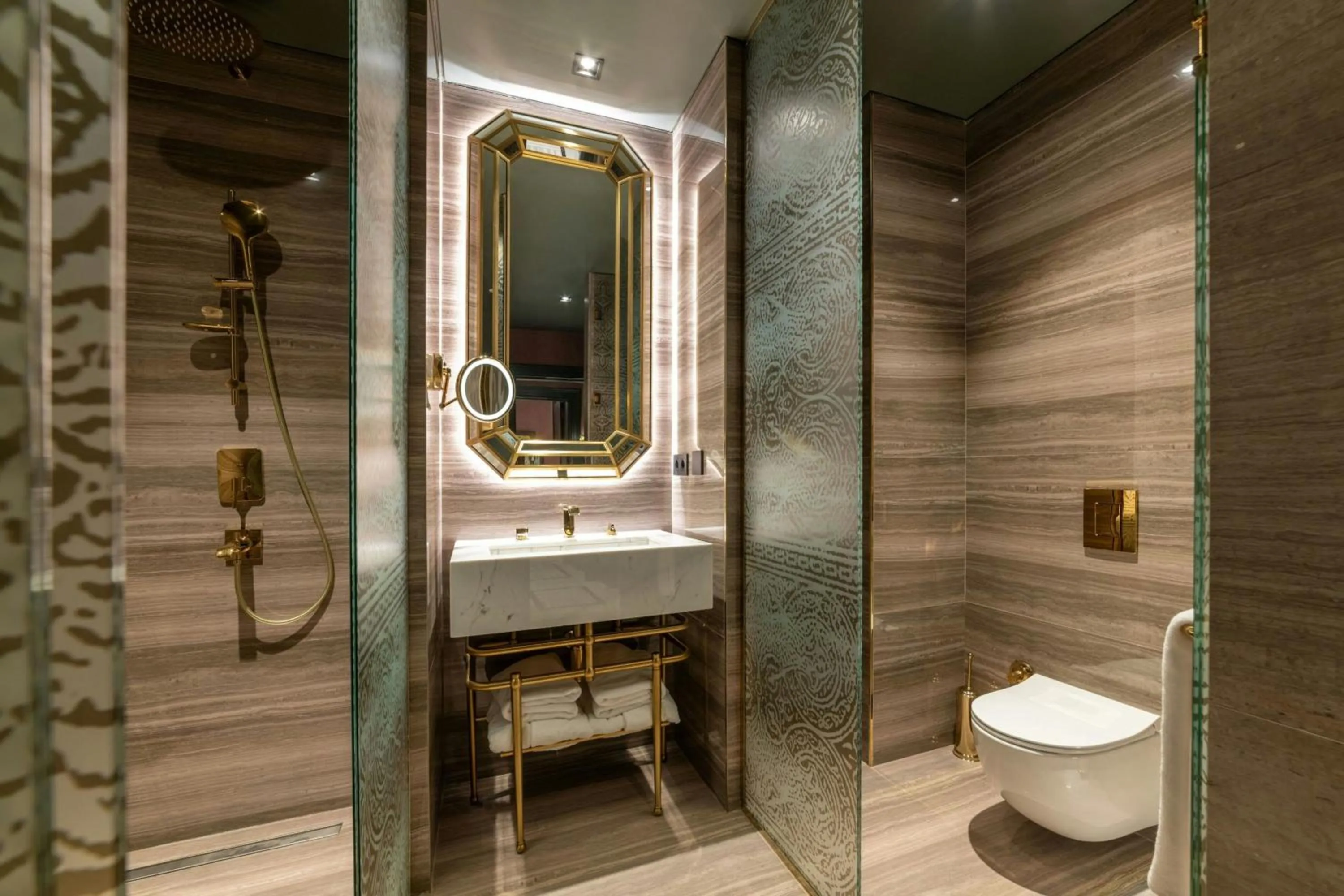 Photo of the whole room in Orient Occident Hotel Istanbul, Autograph Collection