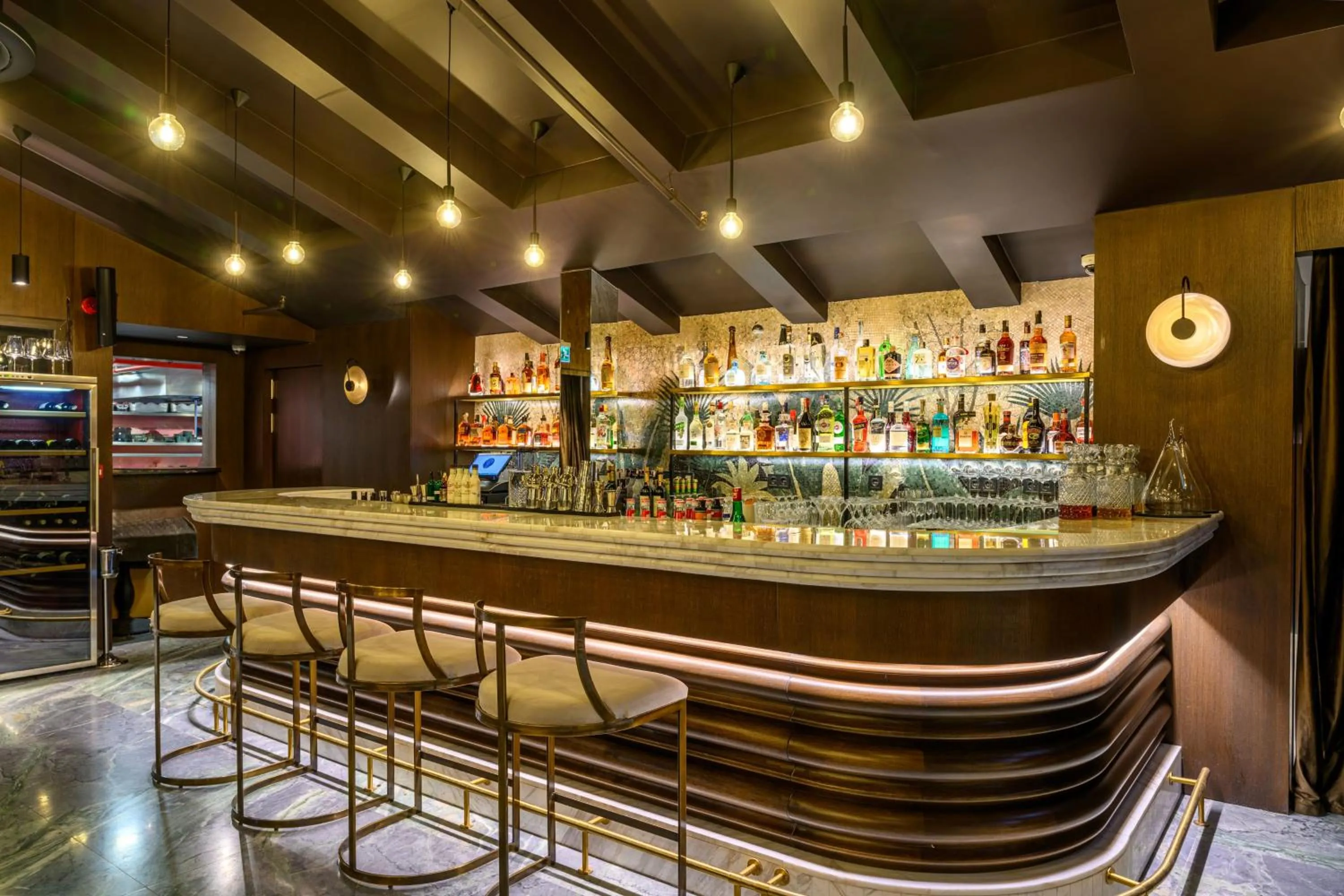 Lounge or bar in Orient Occident Hotel Istanbul, Autograph Collection