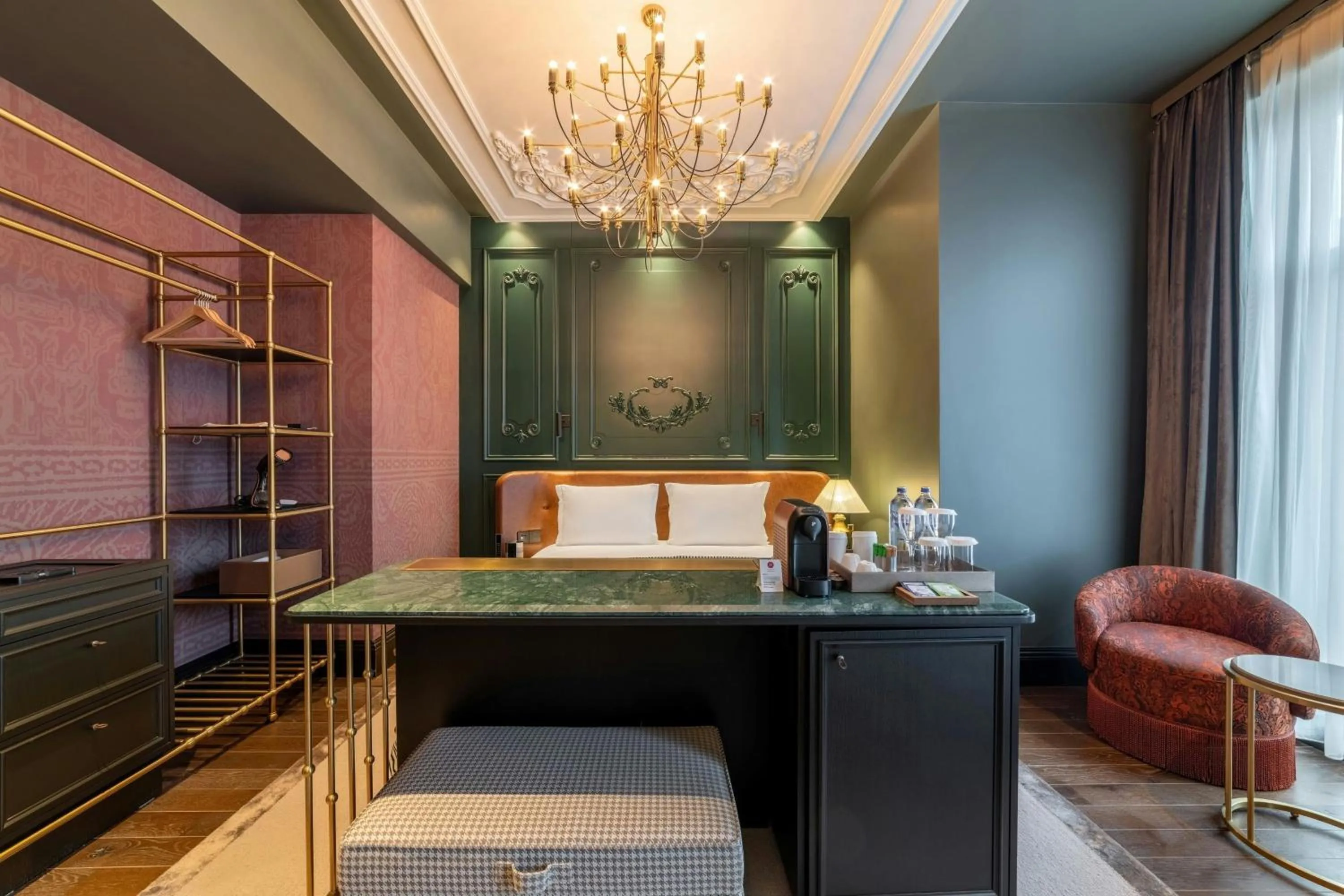 Photo of the whole room, Bed in Orient Occident Hotel Istanbul, Autograph Collection