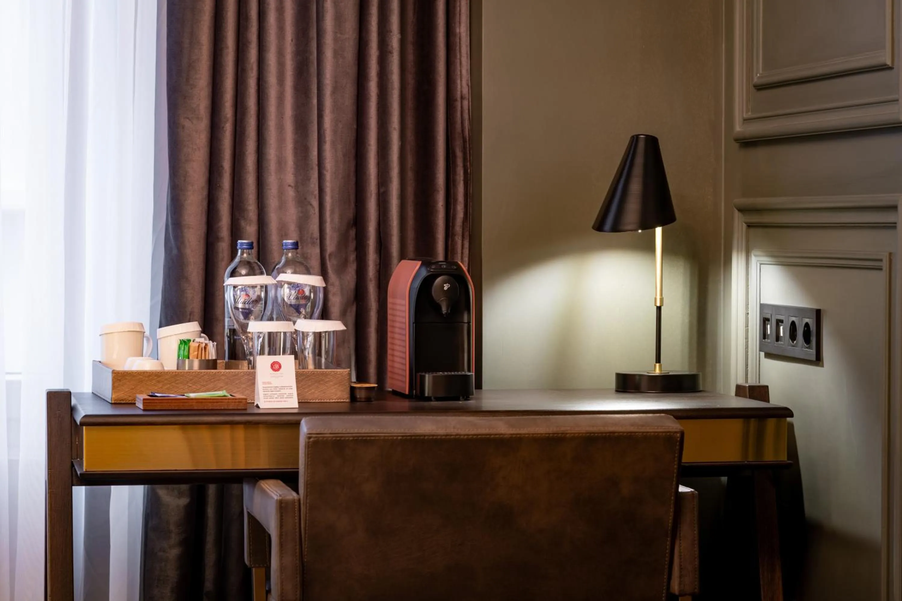 Bedroom in Orient Occident Hotel Istanbul, Autograph Collection