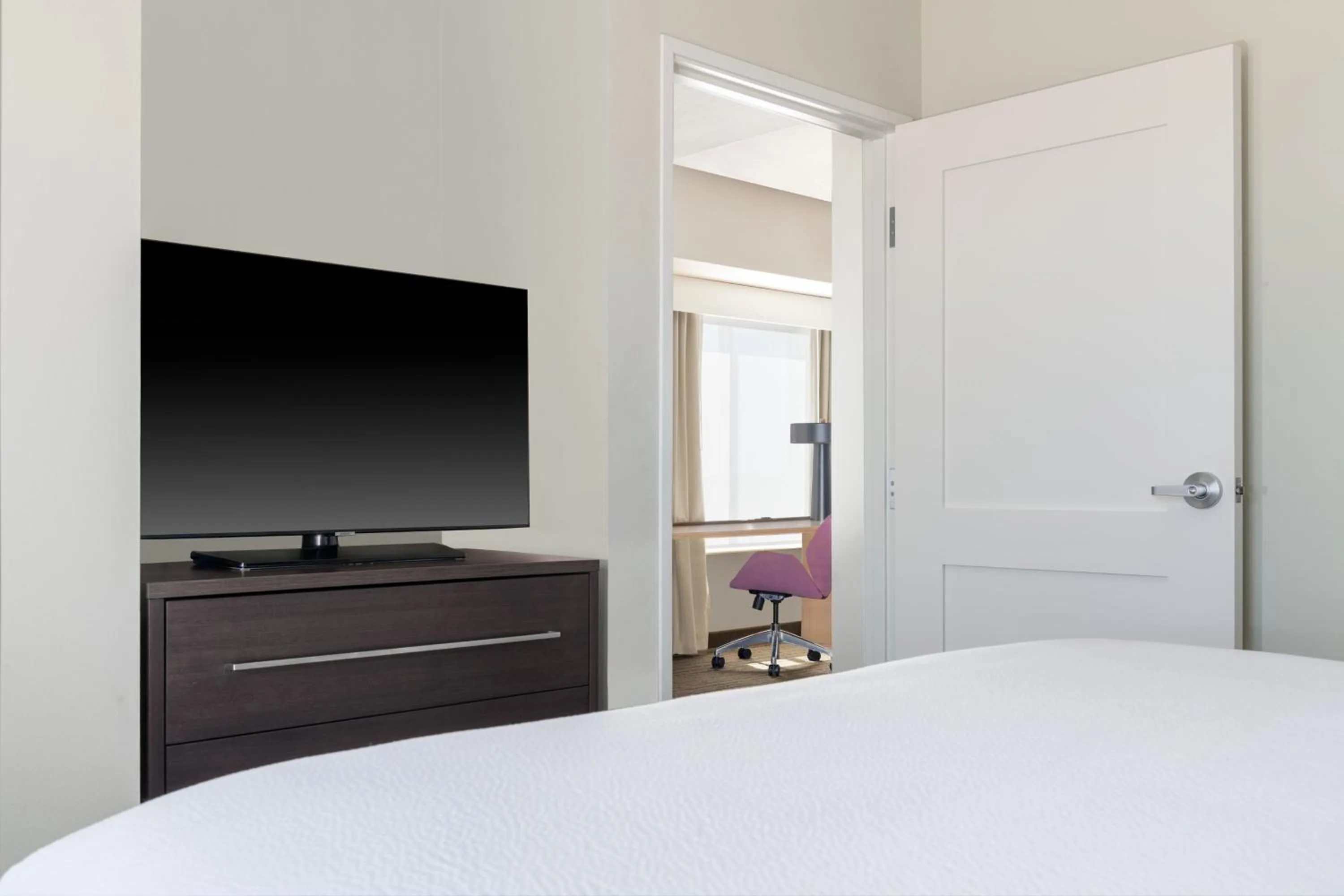 Bedroom, Bed in Residence Inn by Marriott Oklahoma City Norman