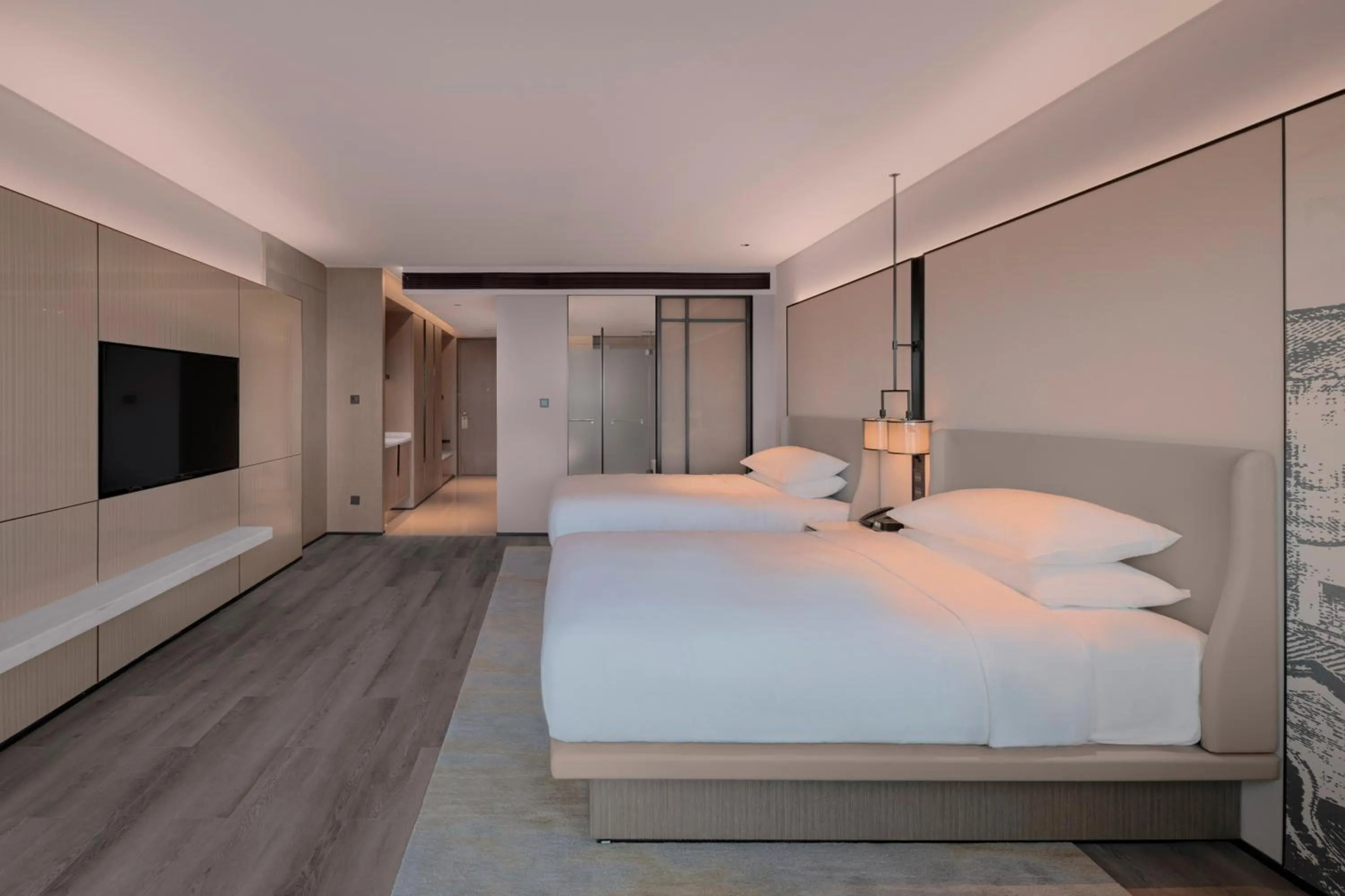 Bed in Shantou Marriott Hotel