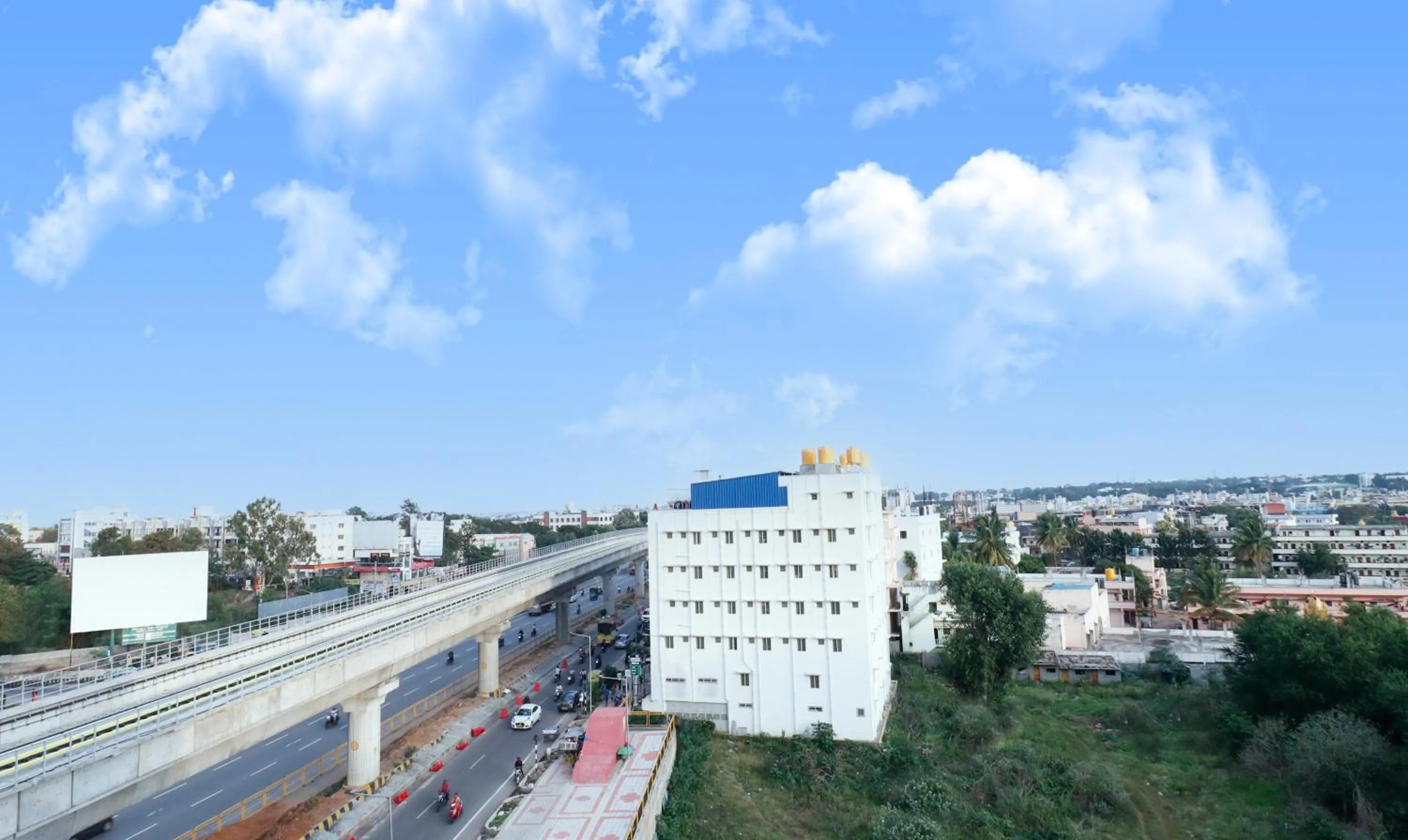 City view in Itsy Hotels Silver Keys