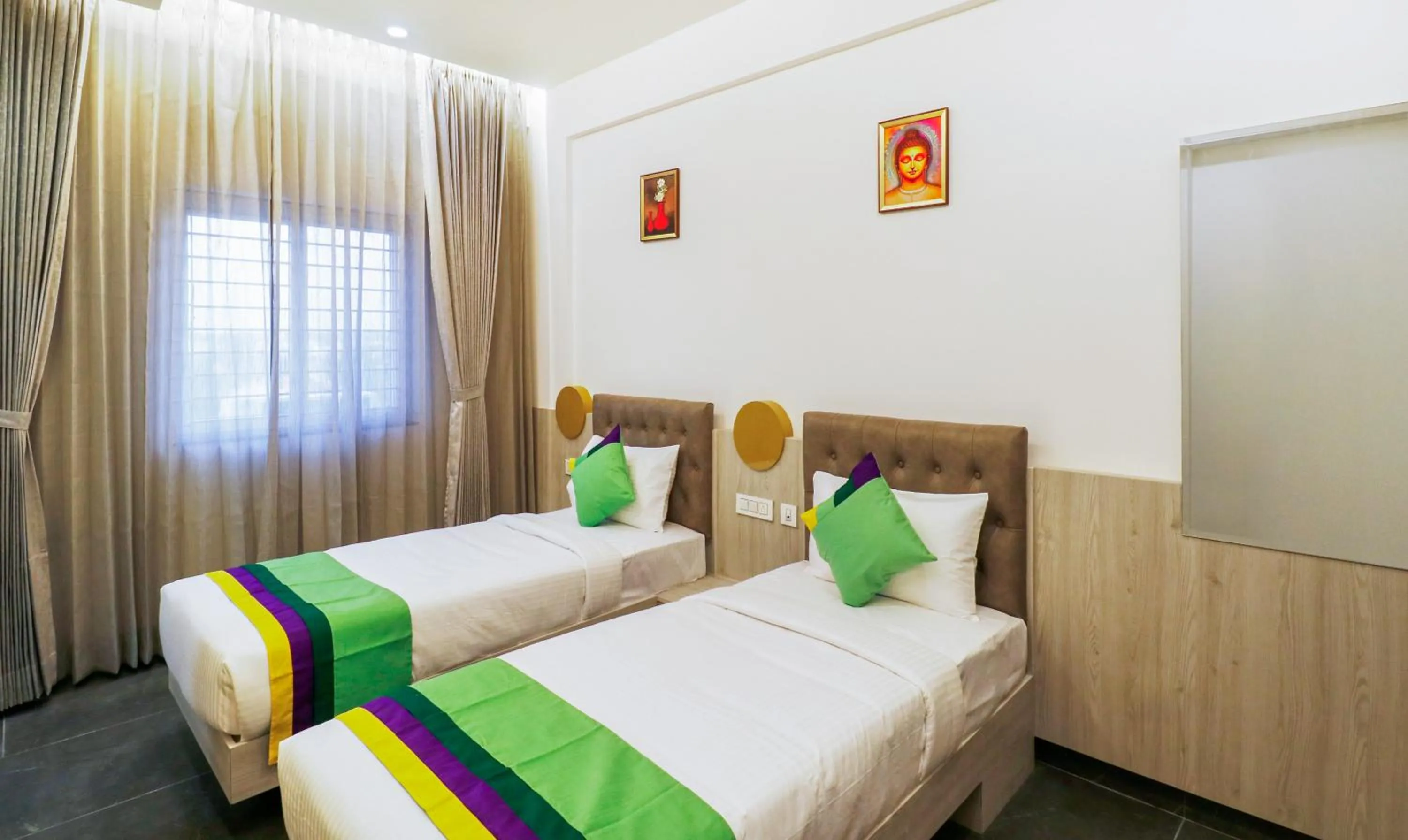 Bedroom, Bed in Itsy Hotels Silver Keys