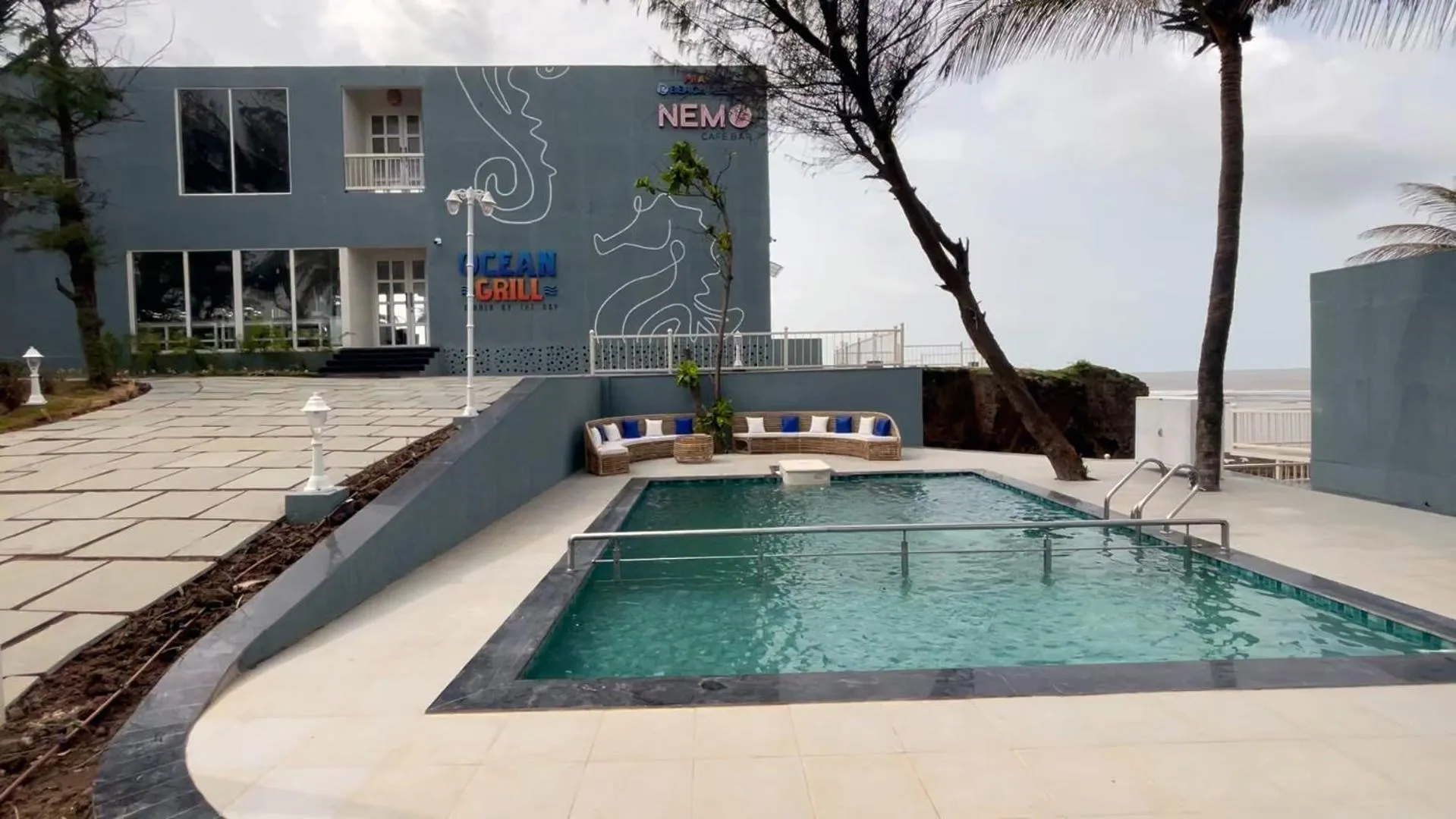 Praveg Beach Resort Diu, Chakratirth Beach