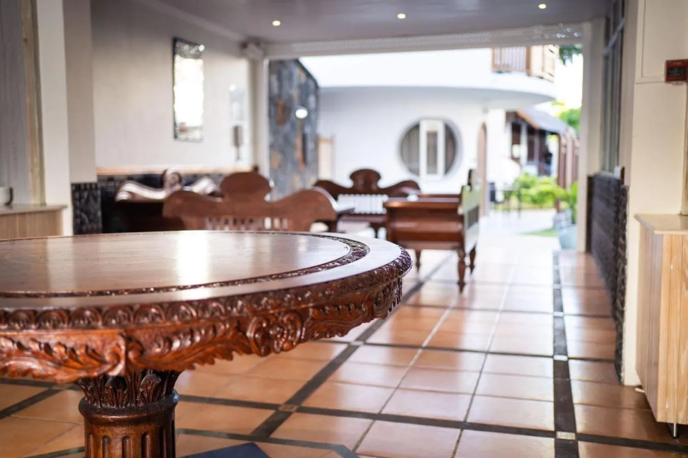 Seating area in Gold Beach Resort