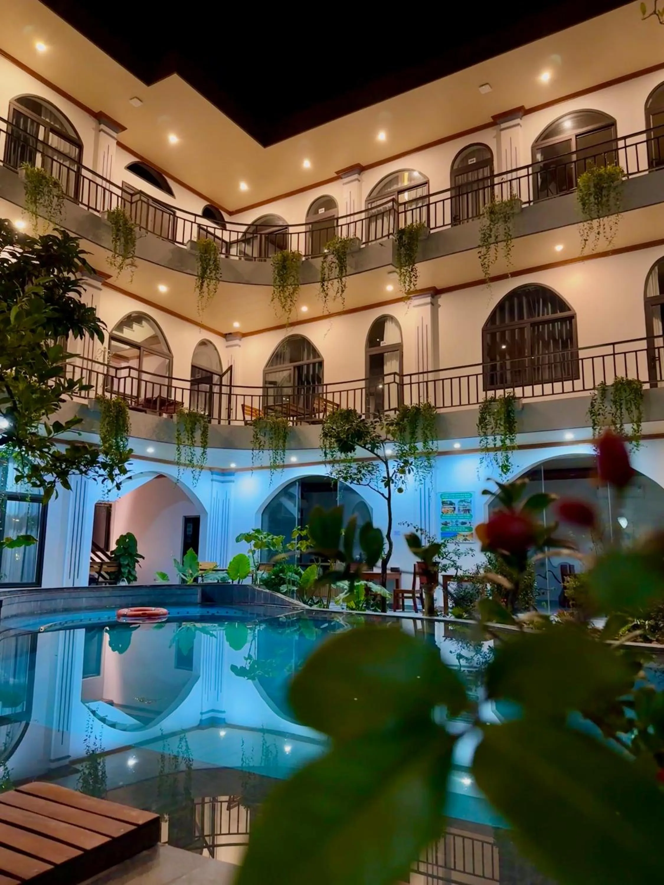 Night in Tuan Ngoc Hotel