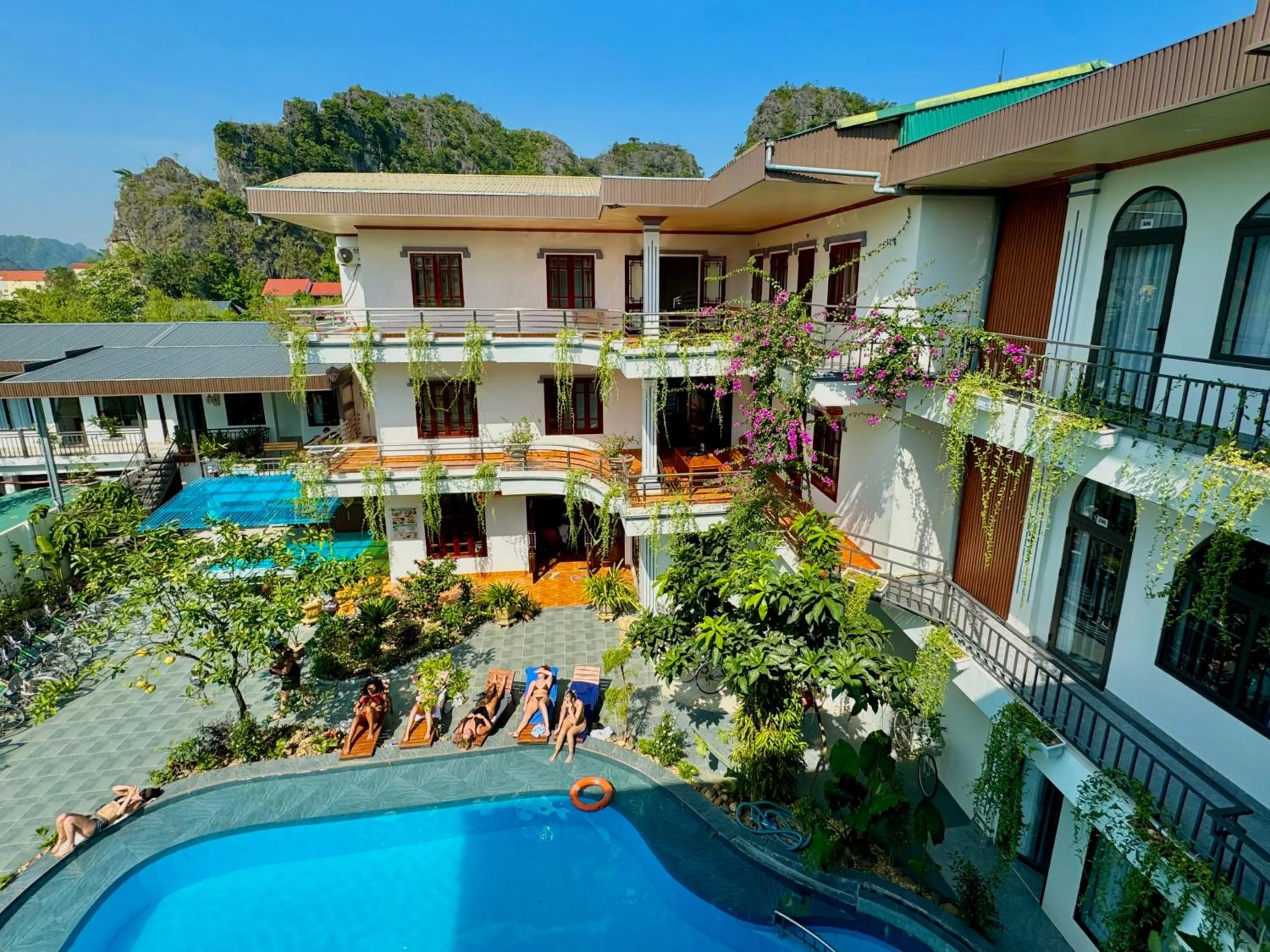 Property building in Tuan Ngoc Hotel