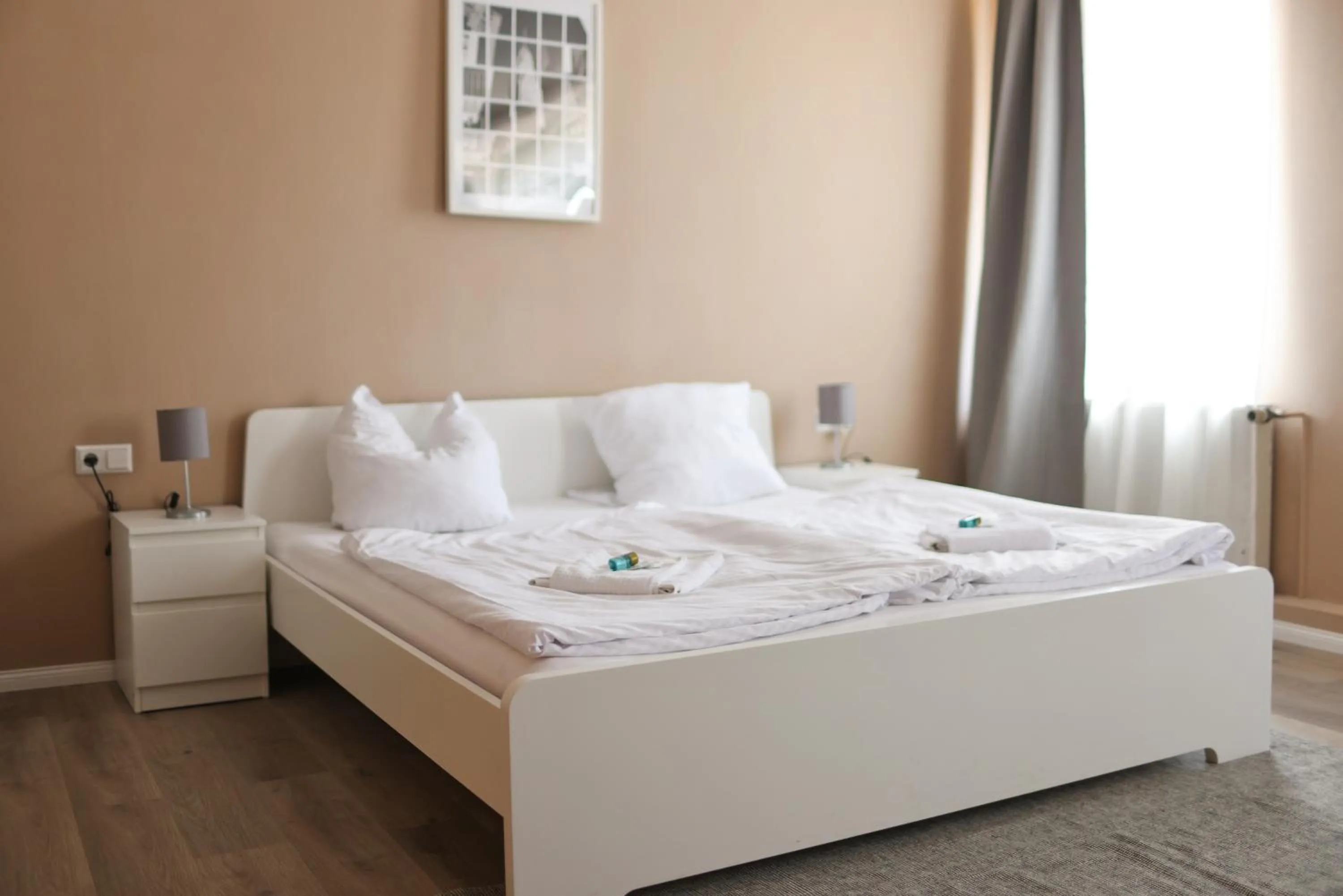 Bed in Mythos Hotel Oranienburg