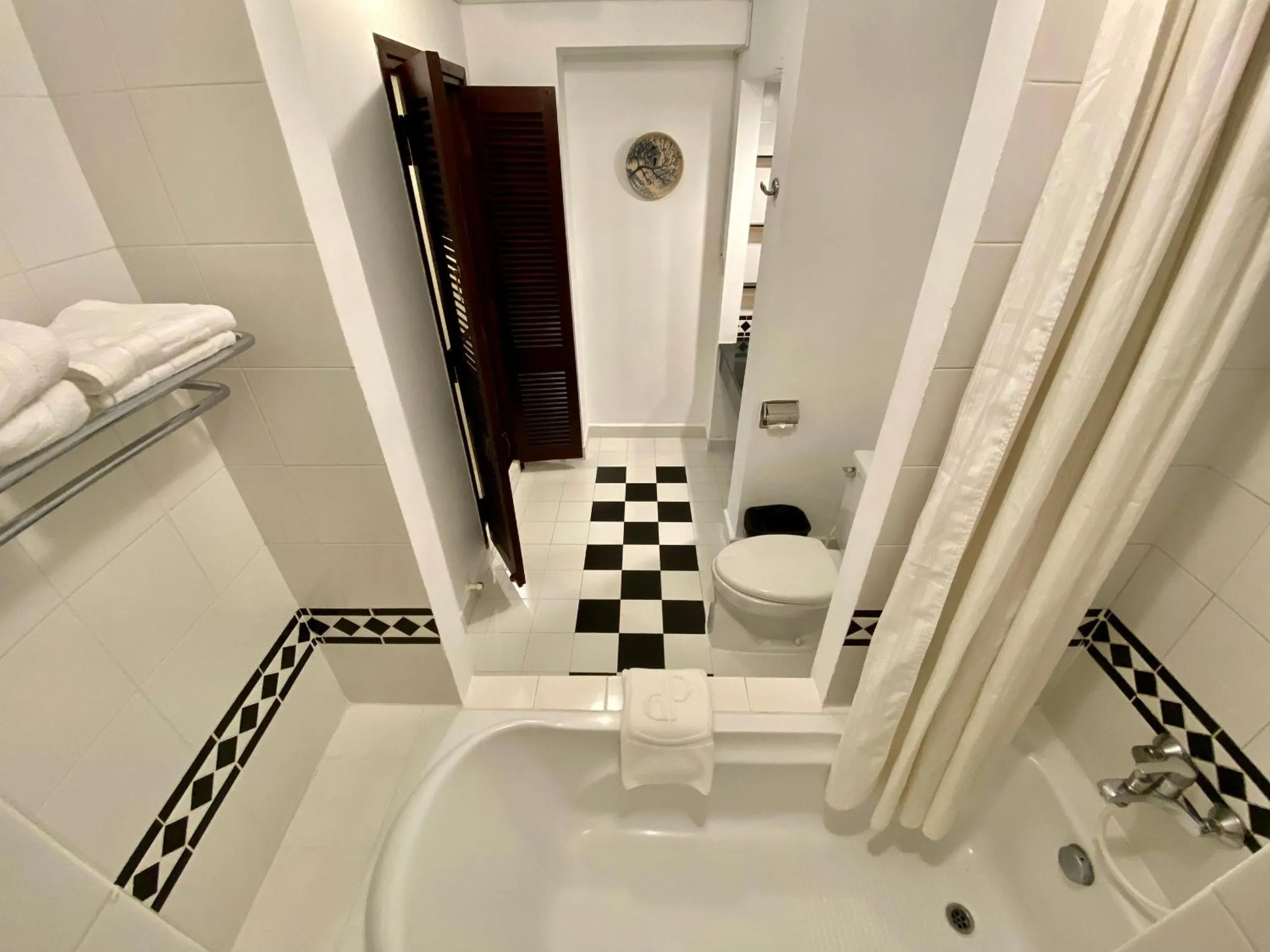 Bathroom in Ocean Sunrise Vung Tau