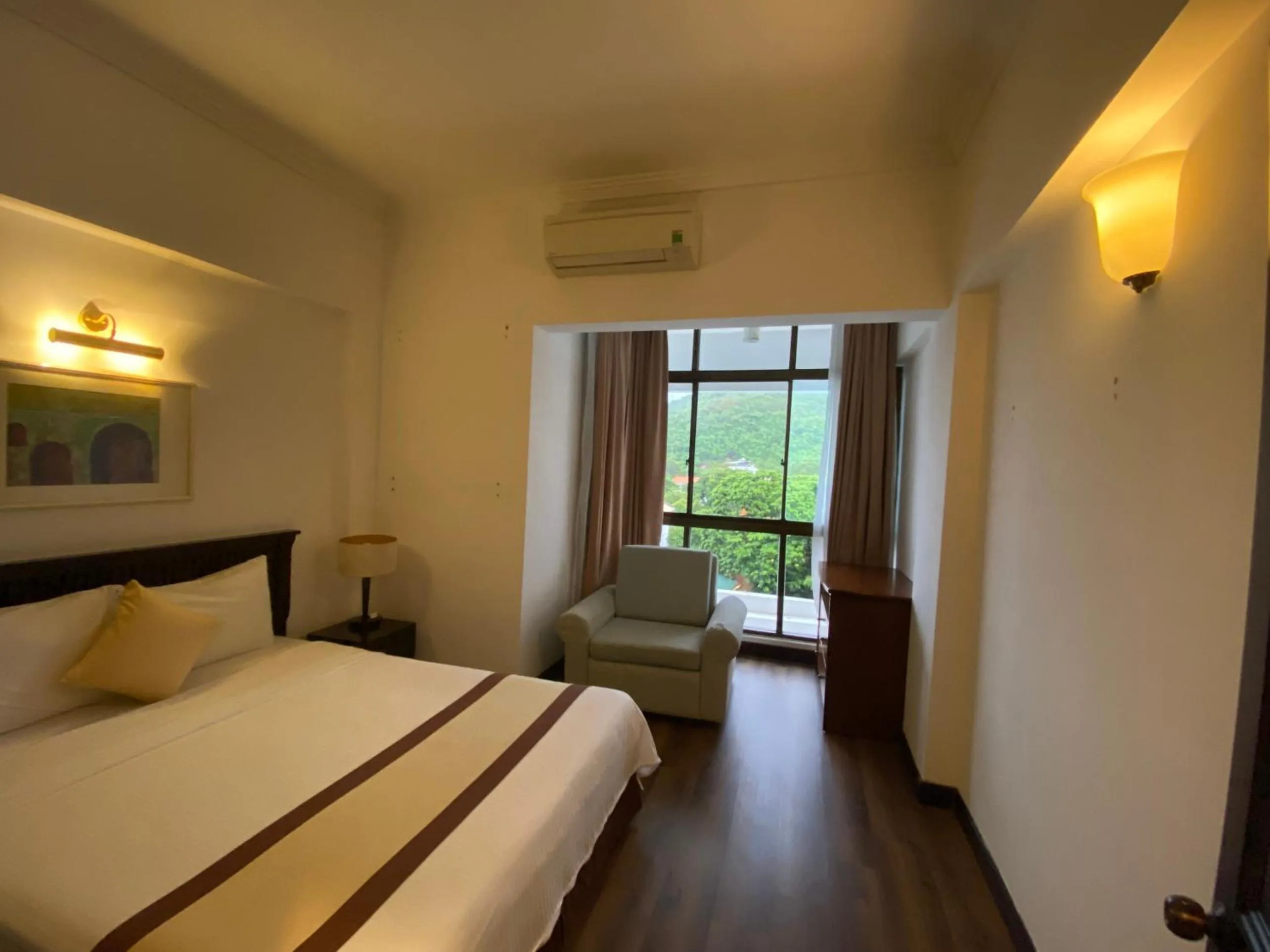 Bed in Ocean Sunrise Vung Tau