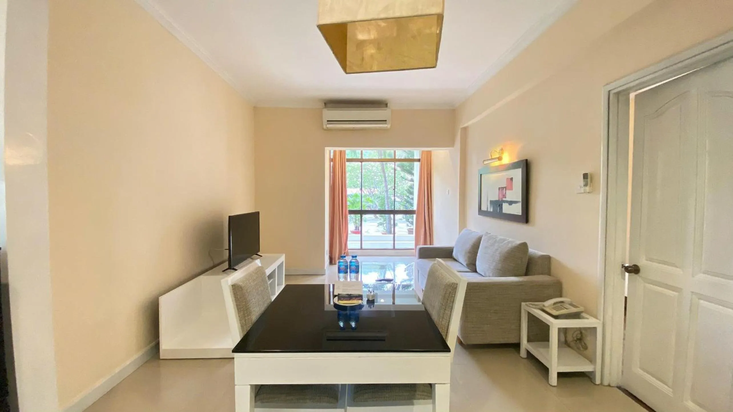 Seating area in Ocean Sunrise Vung Tau