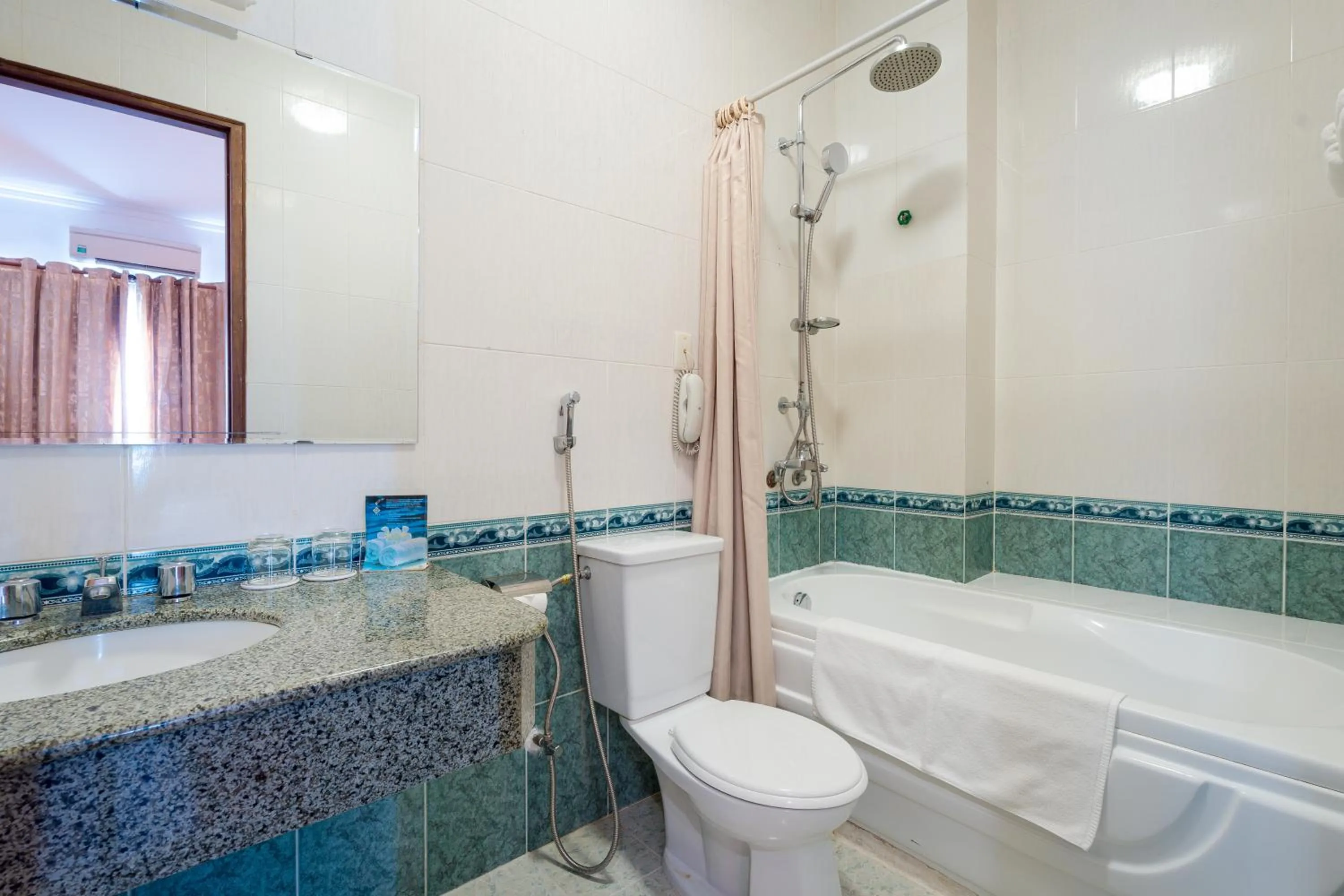 Shower in Ocean Sunrise Vung Tau