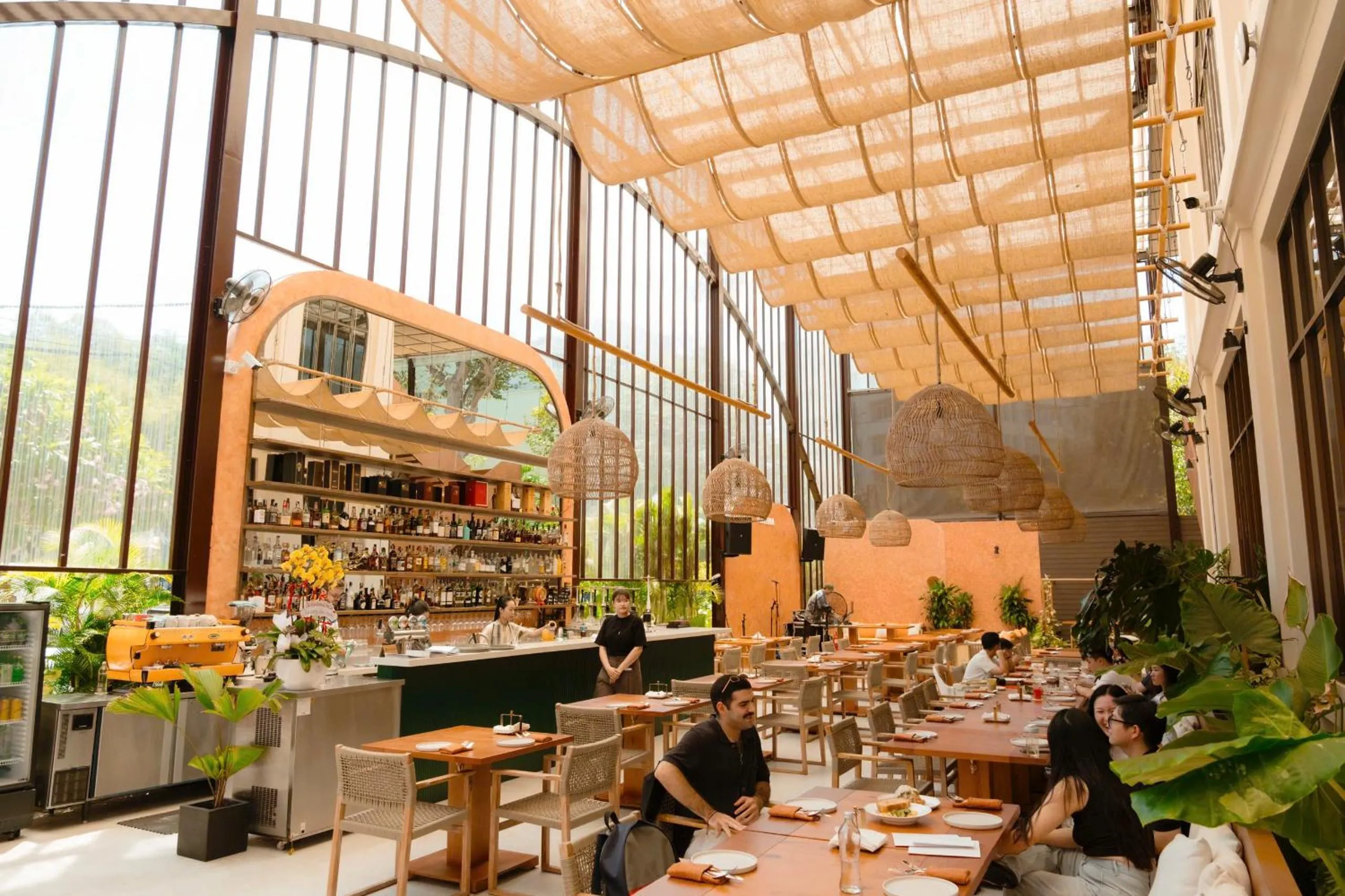 Restaurant/places to eat in Ocean Sunrise Vung Tau