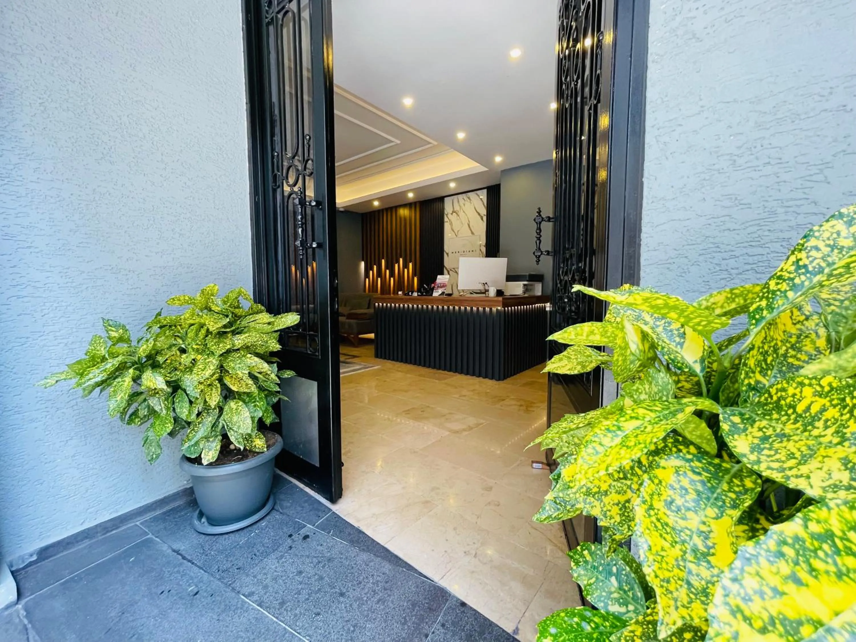 Facade/entrance in Meridiani Taksim Hotel