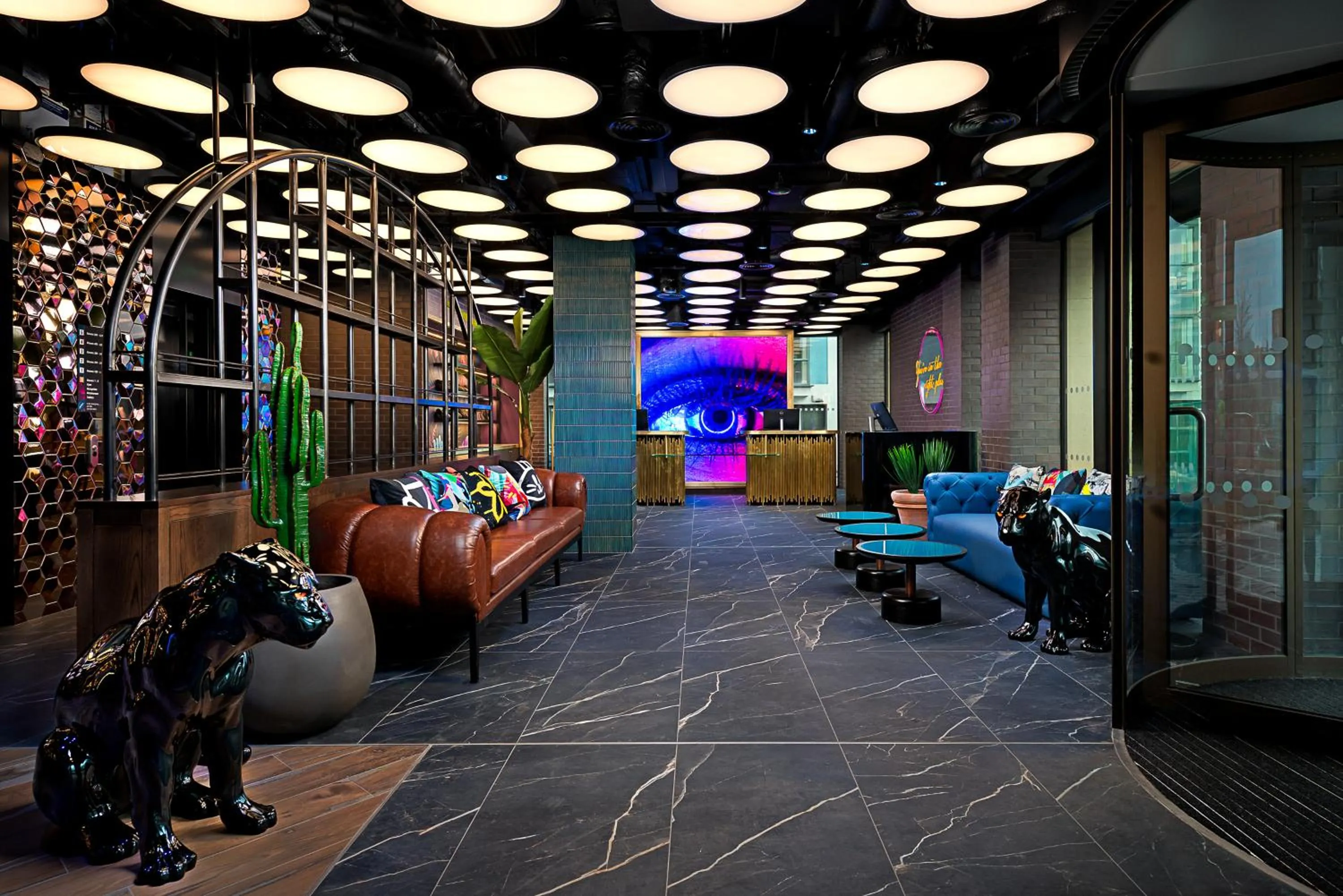 Lobby or reception in NYX Hotel Dublin Portobello