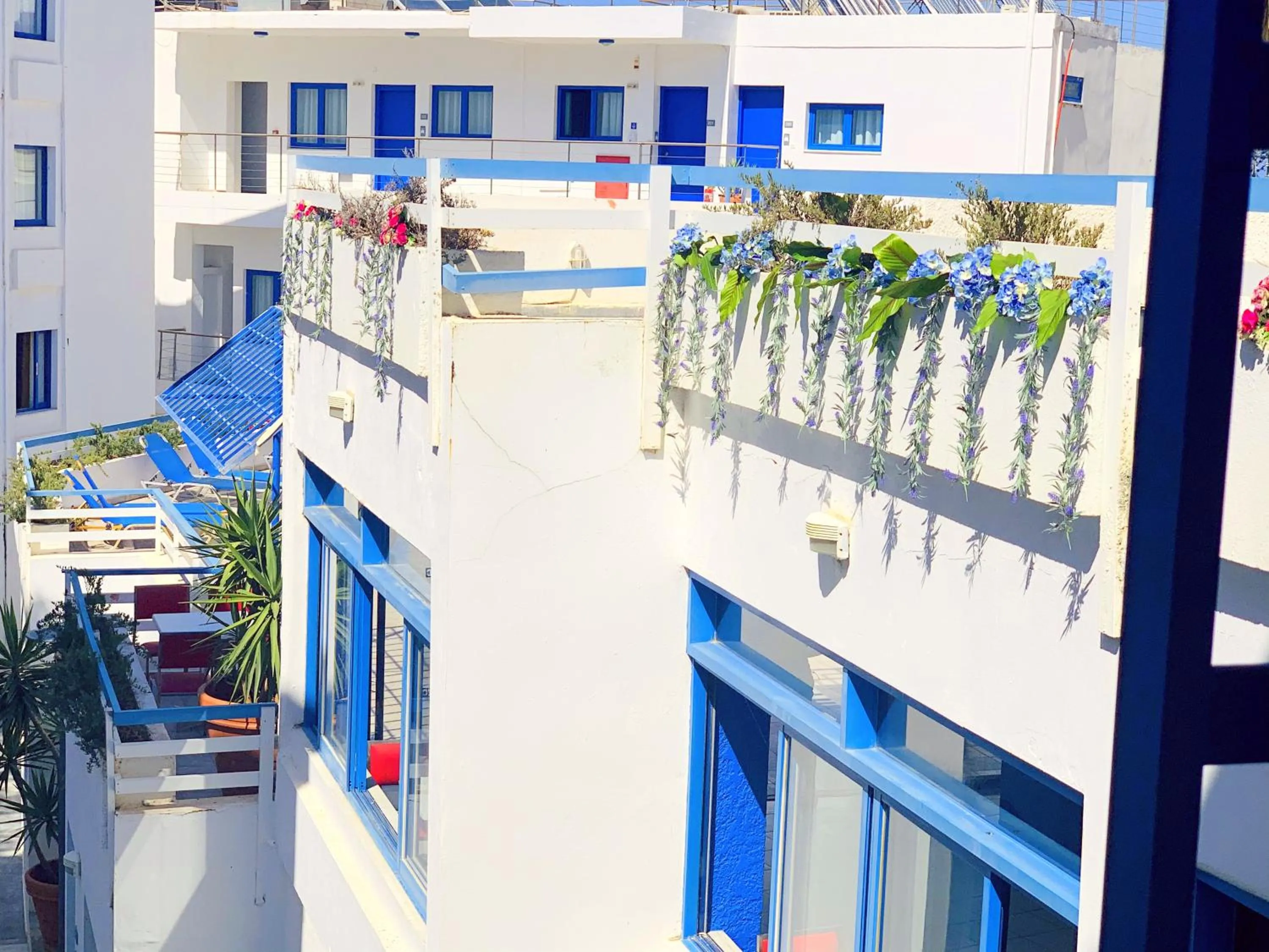 Property building in Kassavetis Center - Hotel Studios & Apartments