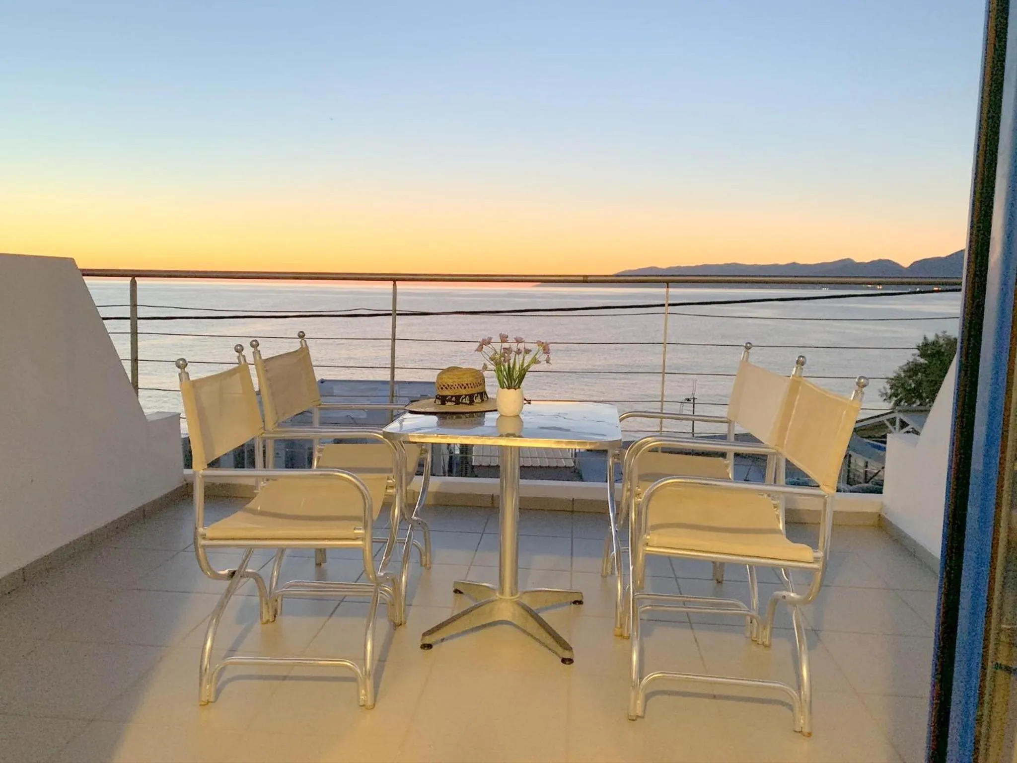 Balcony/Terrace in Kassavetis Center - Hotel Studios & Apartments