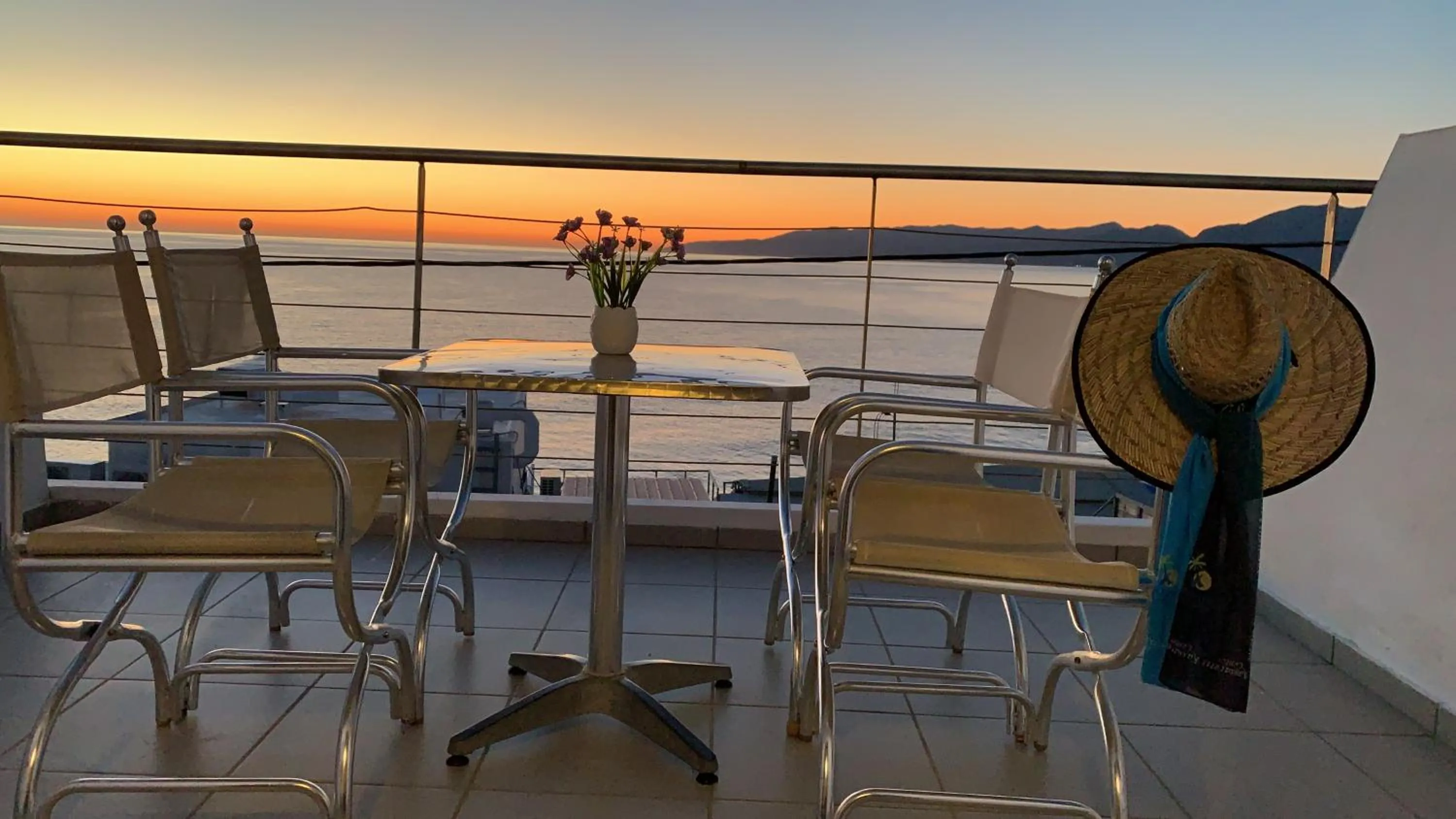 Sea view in Kassavetis Center - Hotel Studios & Apartments