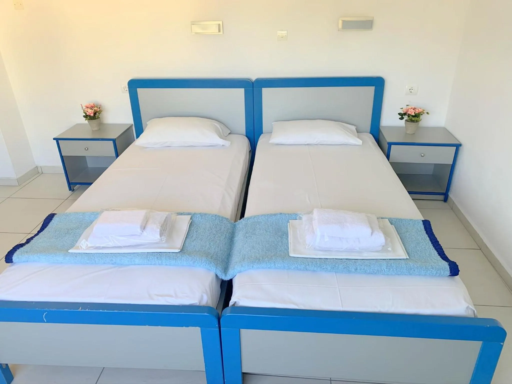 Bed in Kassavetis Center - Hotel Studios & Apartments