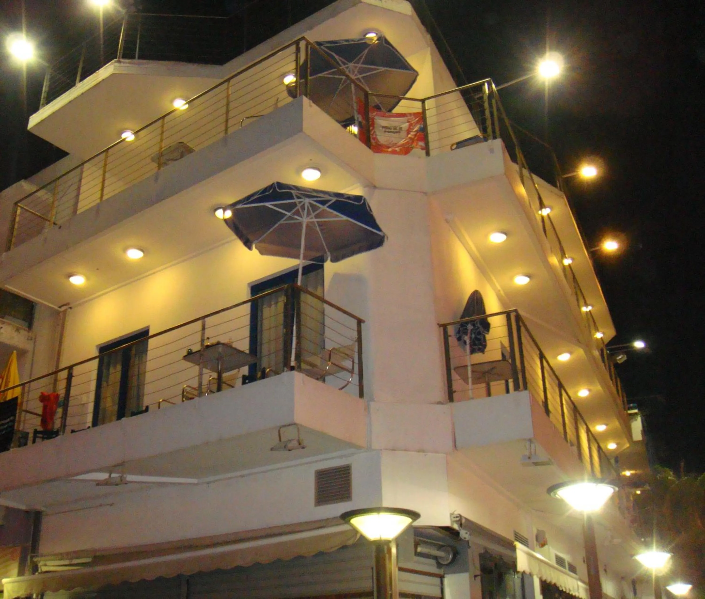 Property building in Kassavetis Center - Hotel Studios & Apartments