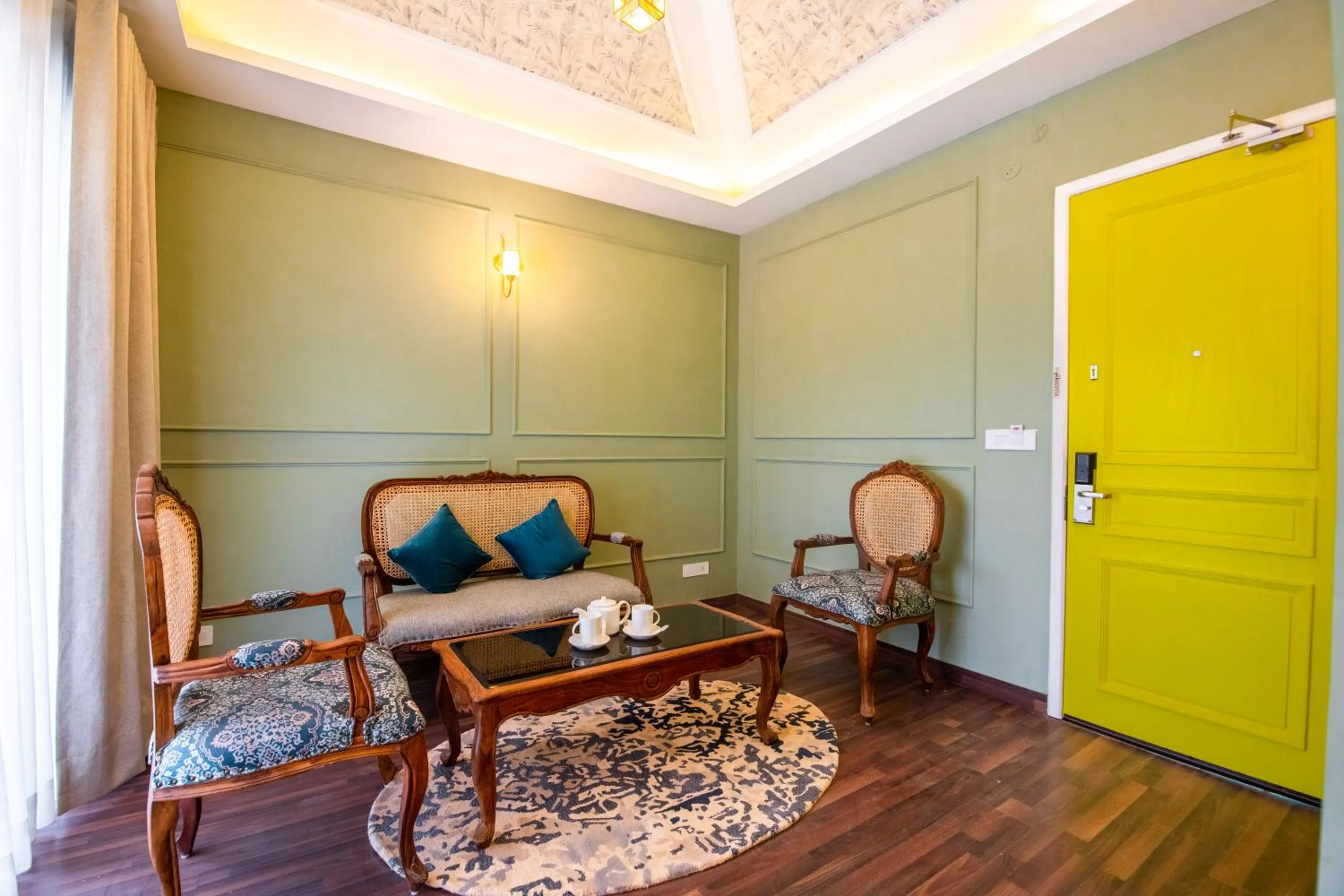 Living room in WelcomHeritage Santa Roza Kasauli