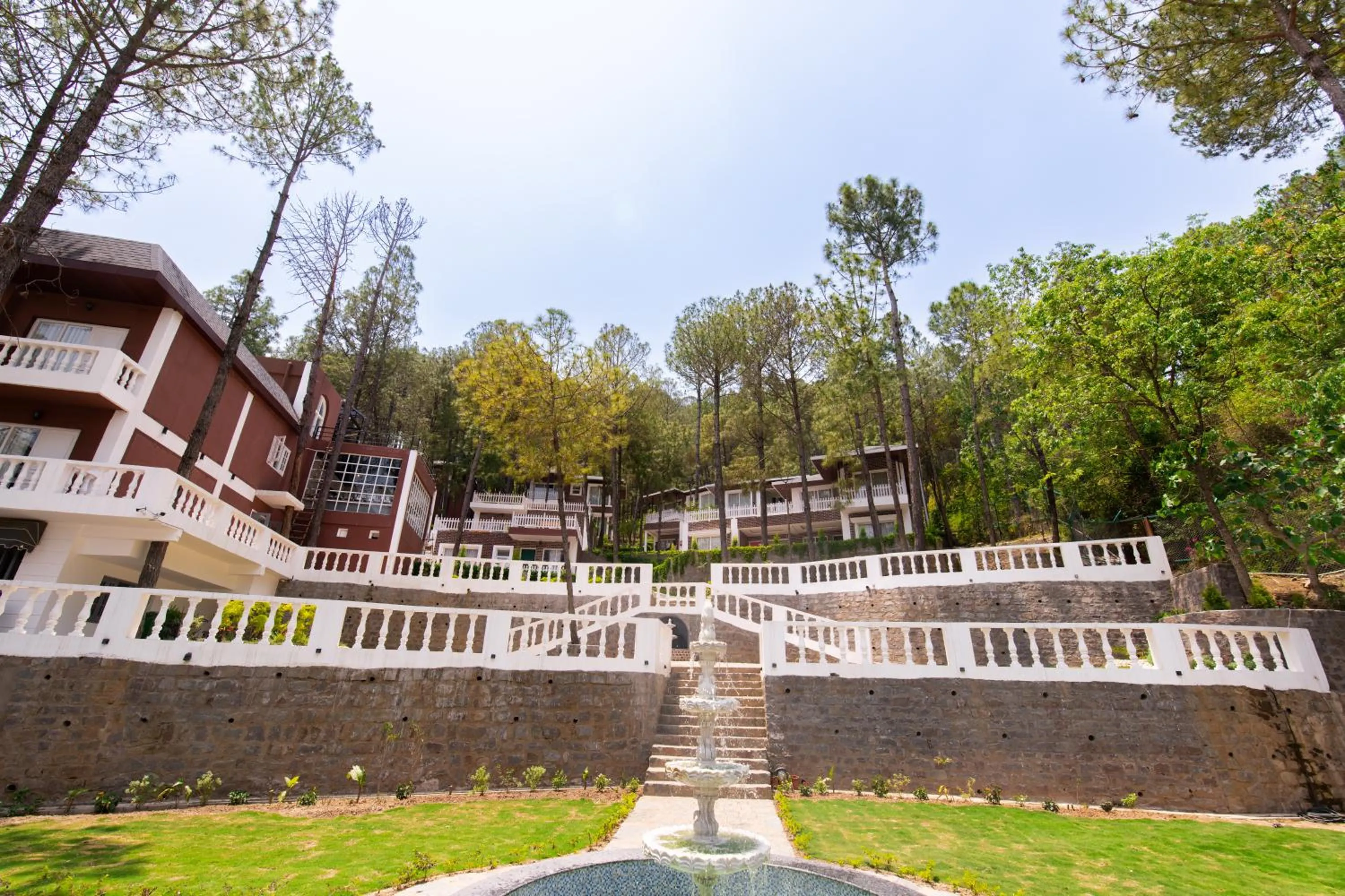 Property building in WelcomHeritage Santa Roza Kasauli