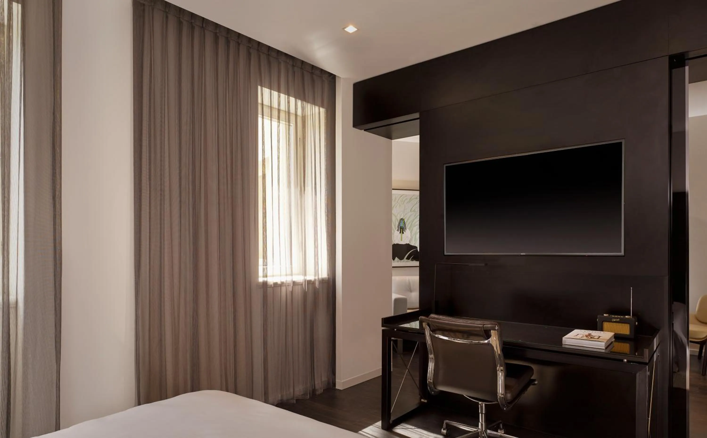 Living room, Bed in art'otel Zagreb, Powered by Radisson Hotels