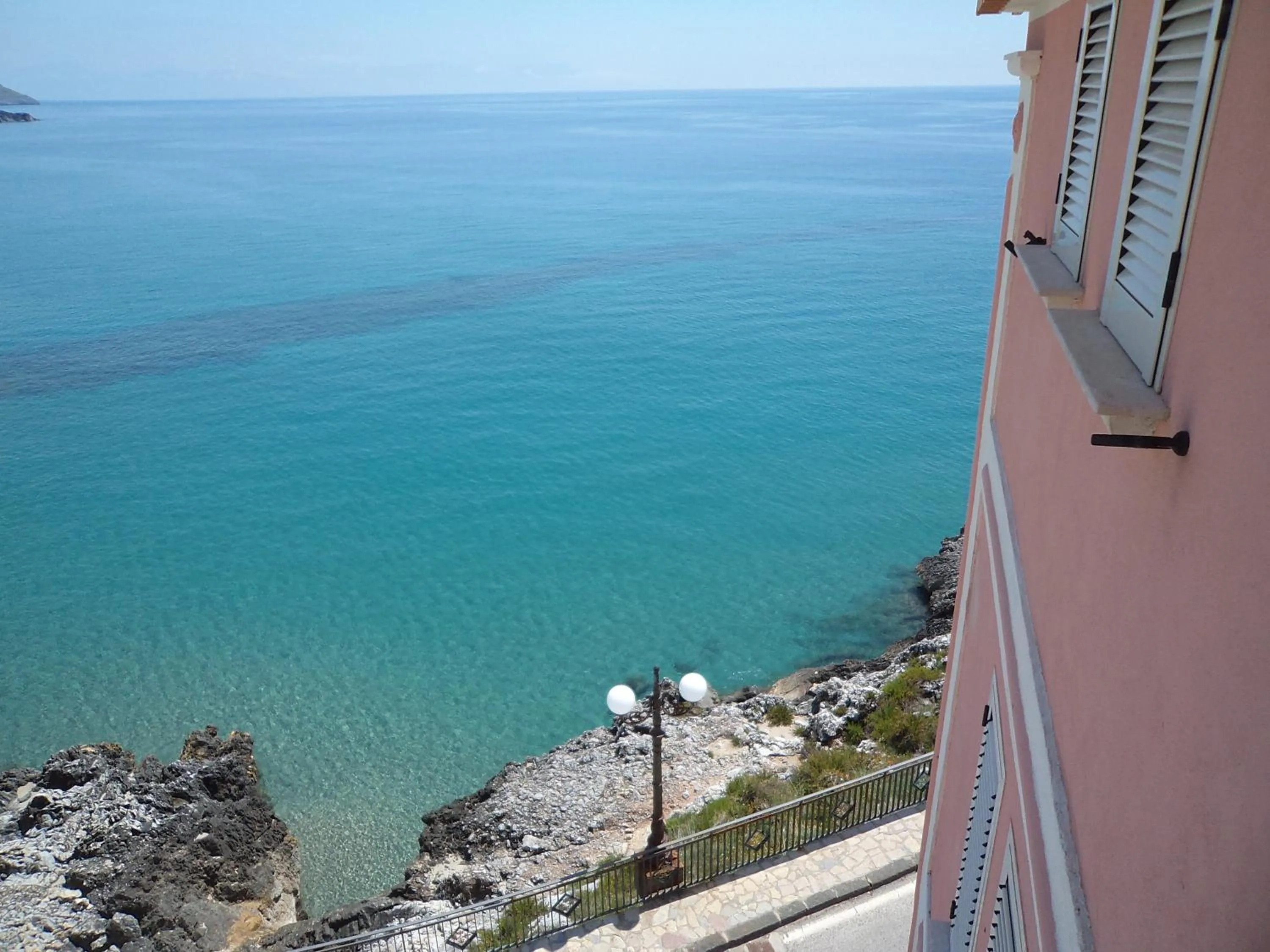 Sea view in Albergo Tirreno
