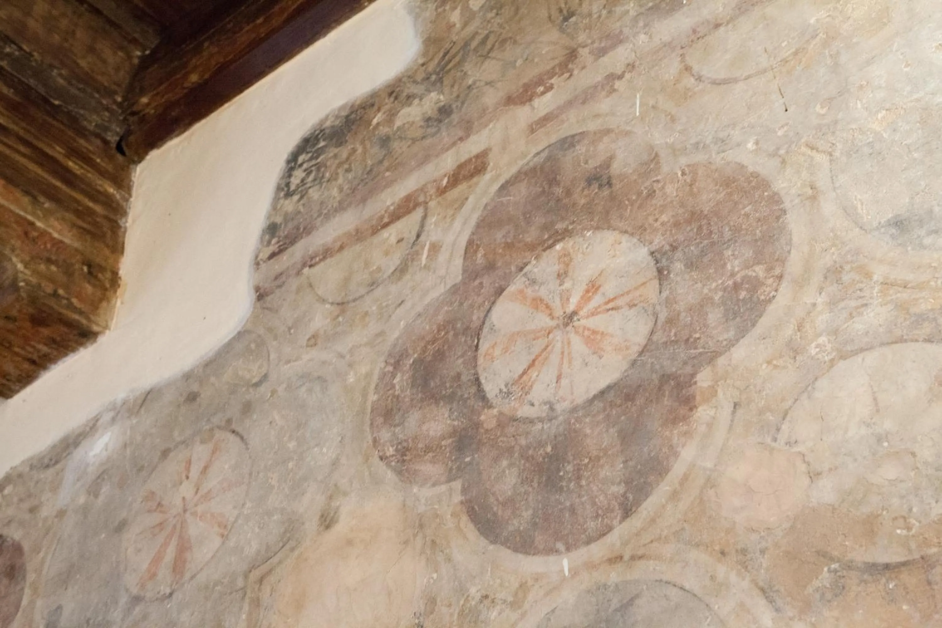 Decorative detail in Guicciardini 24