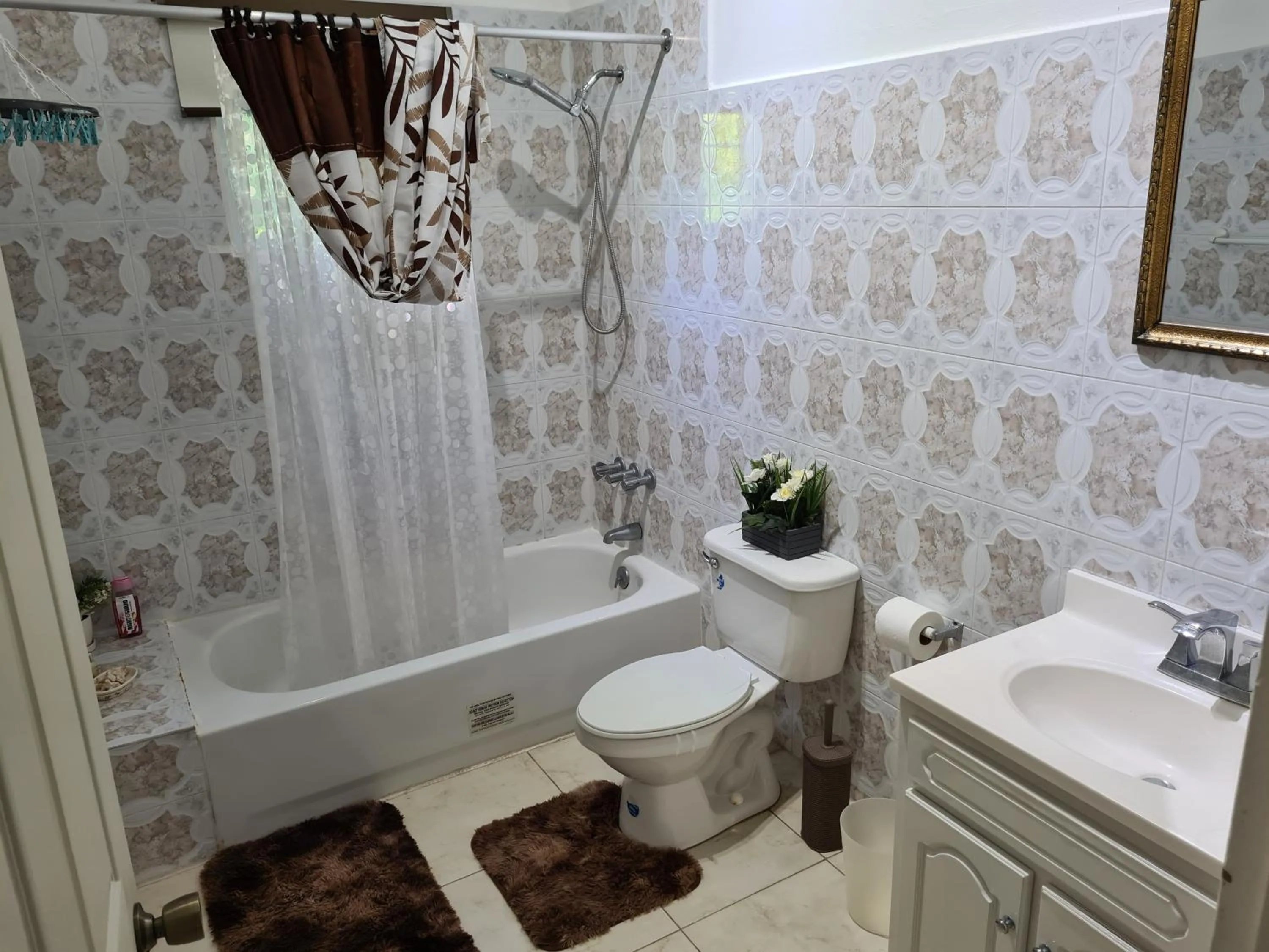 Lovely 1-Bed in Montego Bay-Rose View Apartment